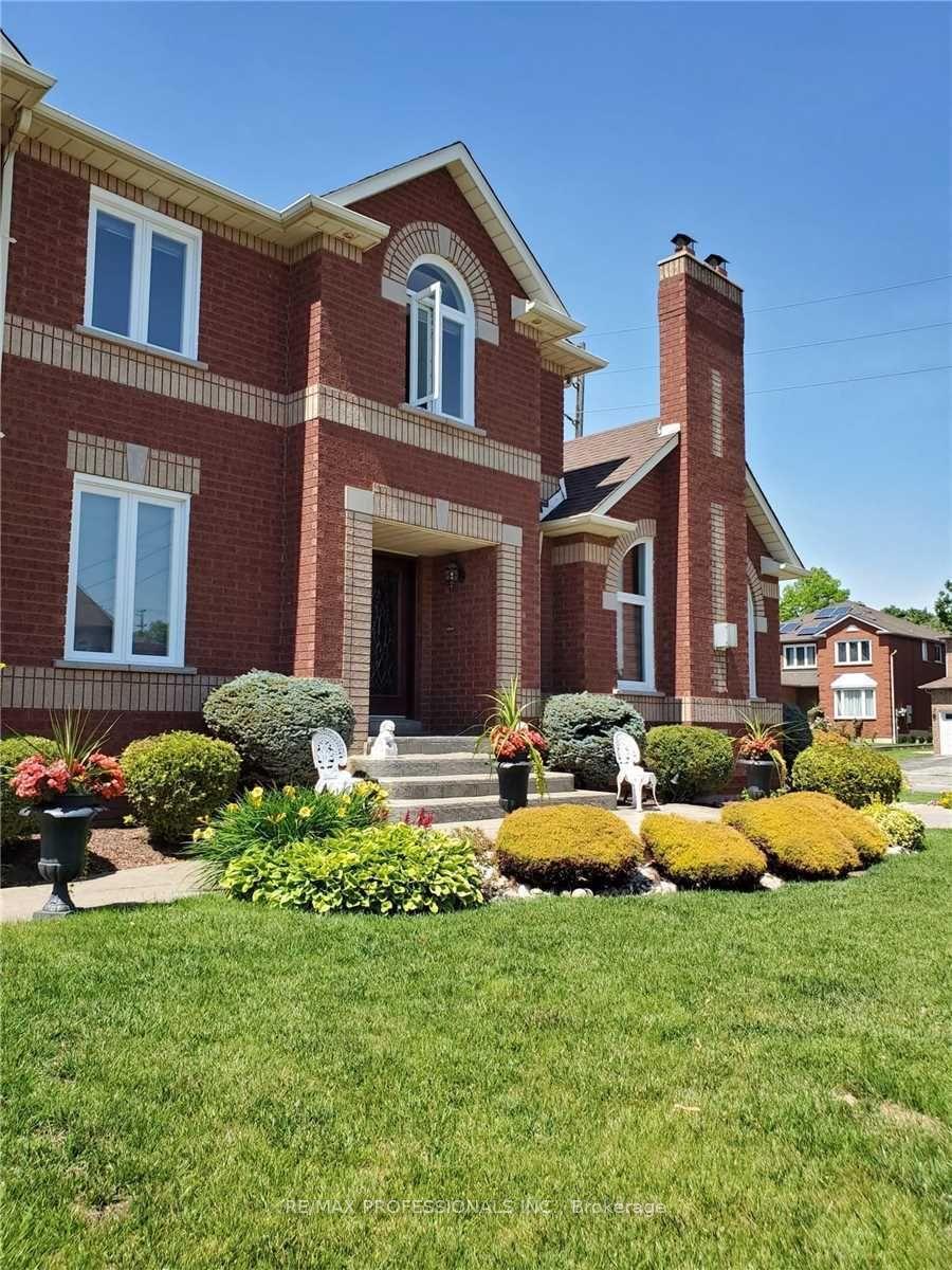 2078 Perran Drive — photo 1