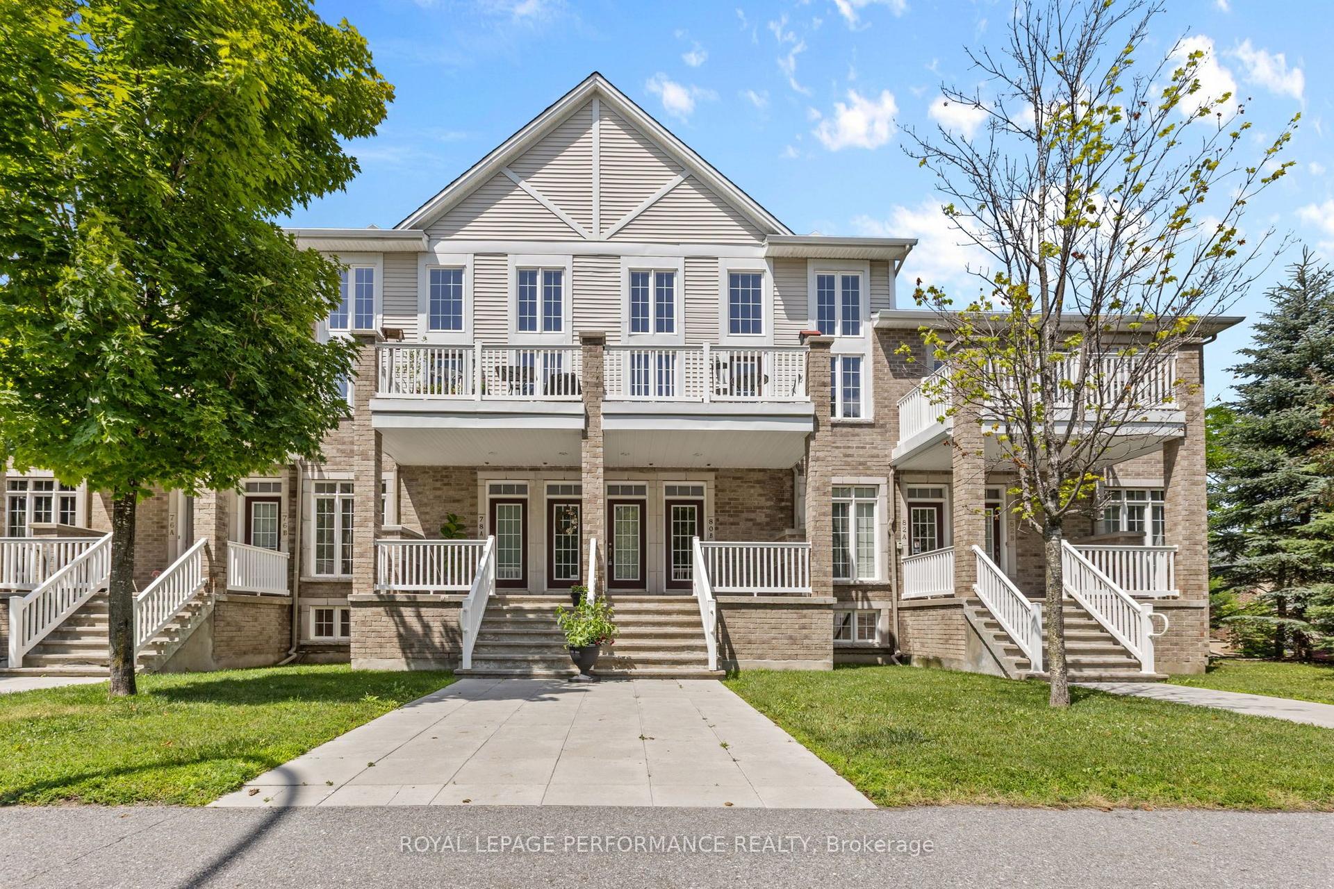 80A Stonehaven Drive, Kanata — Condo Town for sale, photo 1