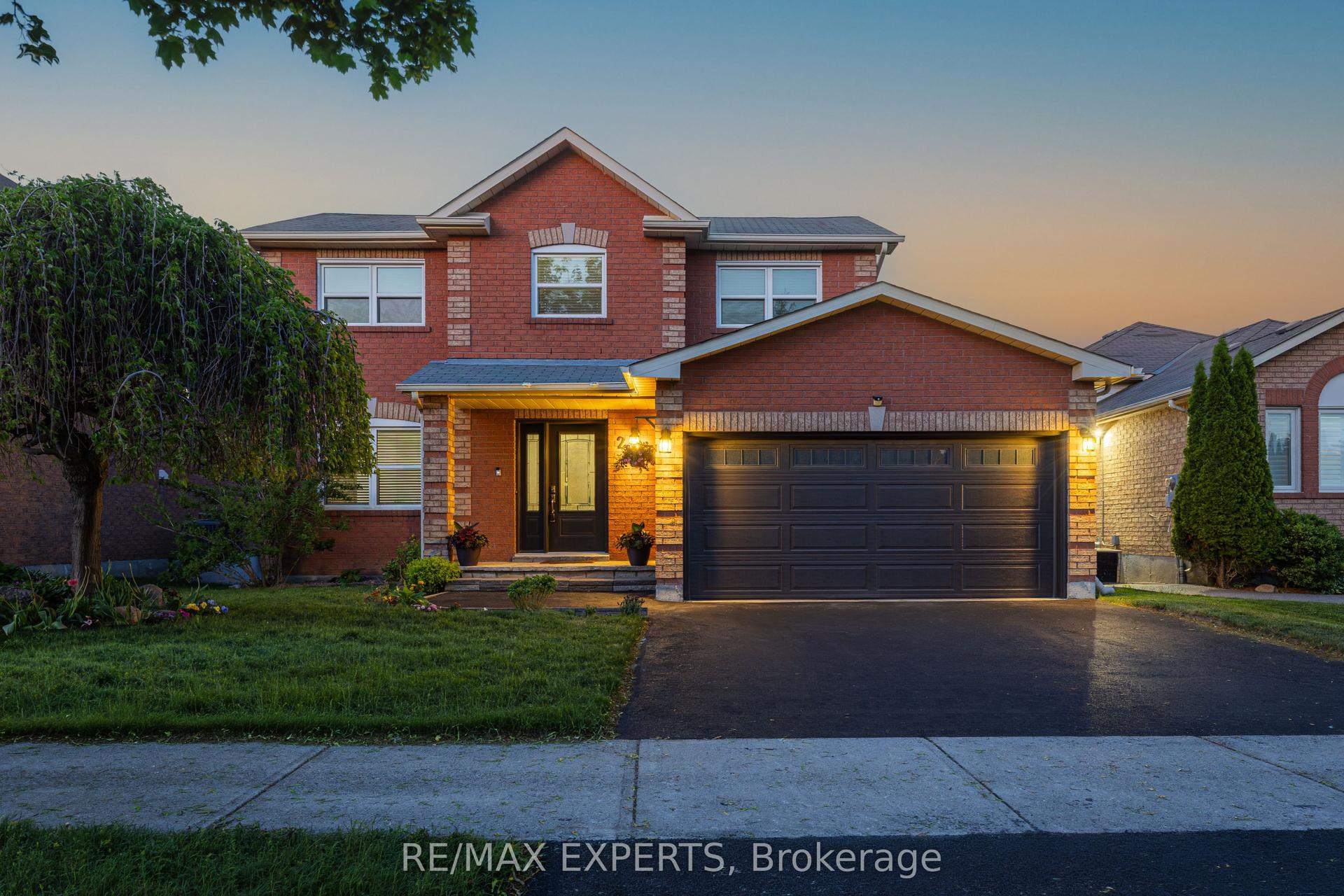 213 Melbourne Drive — photo 1