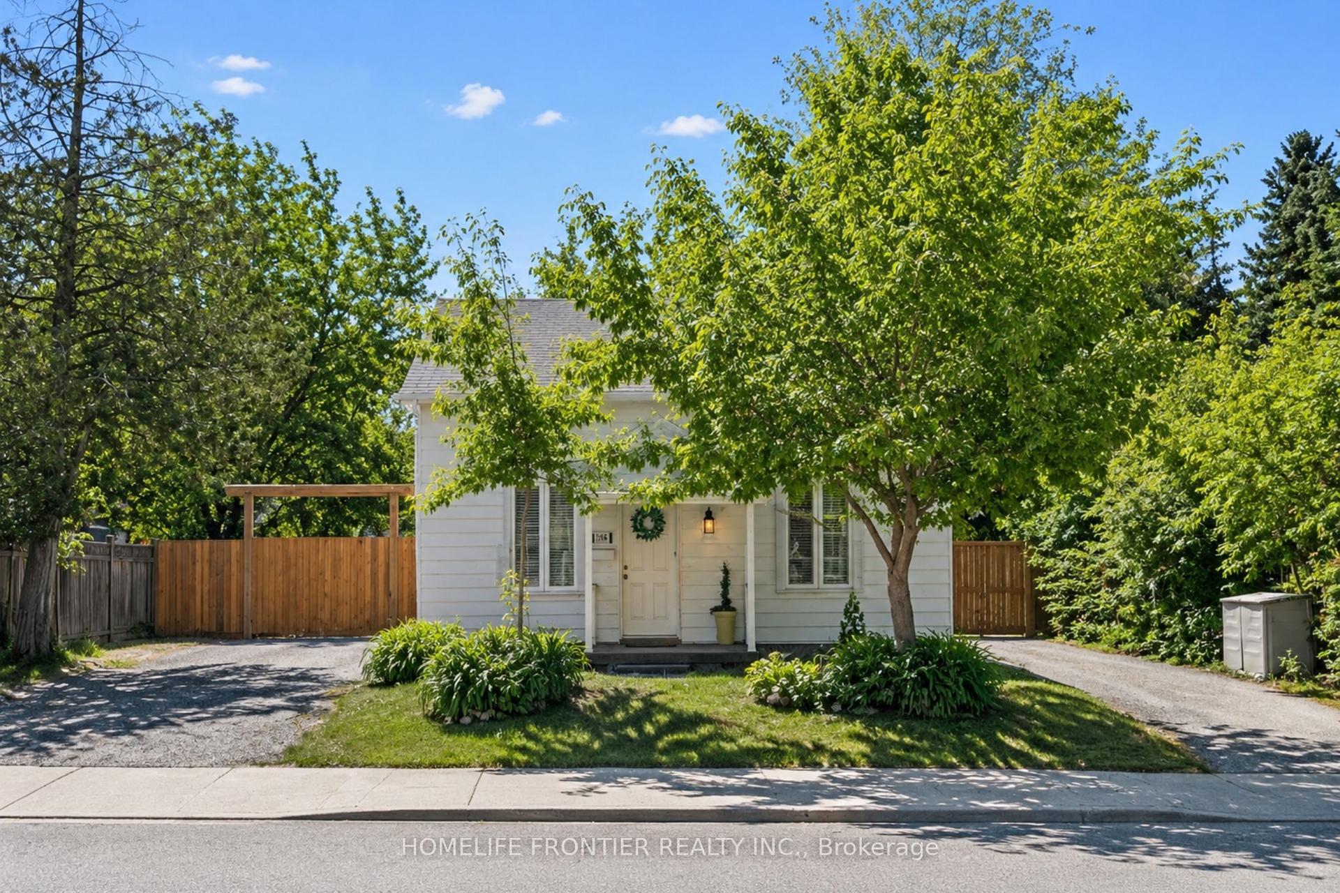 634 Gorham Street — photo 1