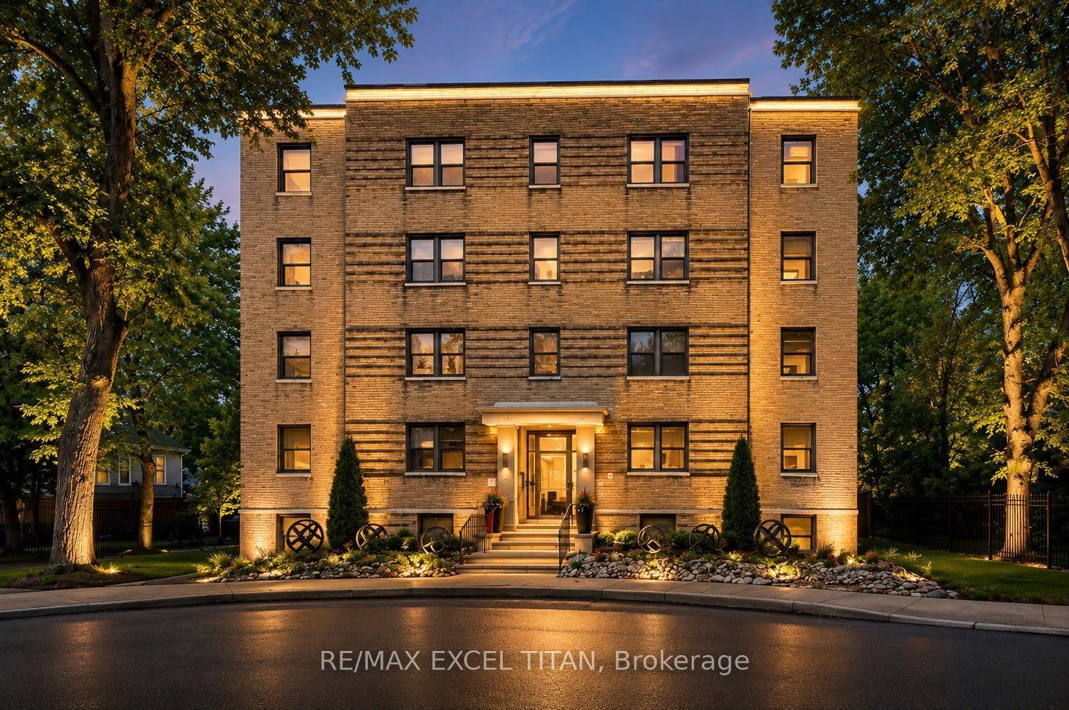 8 Mallory Gardens 35 #35, Toronto — Condo for lease, photo 1