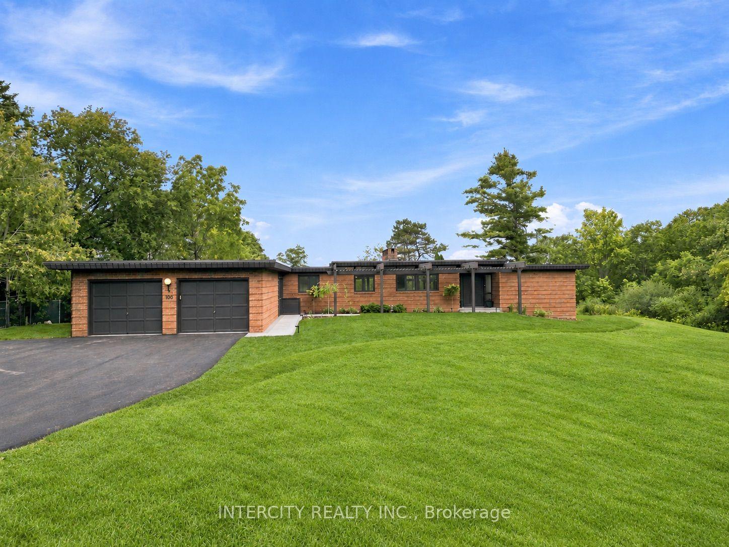 100 Ravendale Court, Vaughan — Detached for sale, photo 1