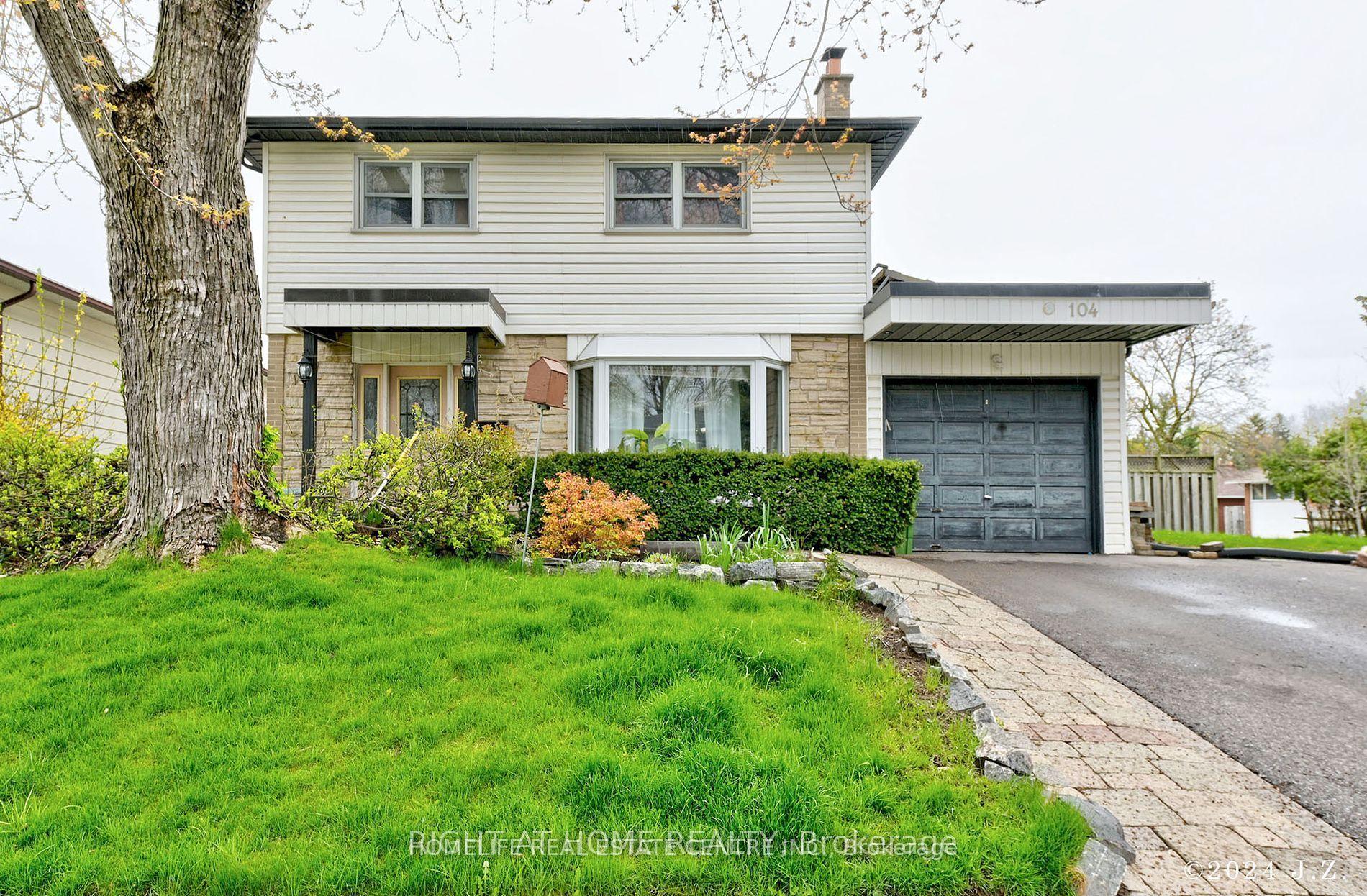 104 Pegasus Trail, Toronto — Detached for sale, photo 1