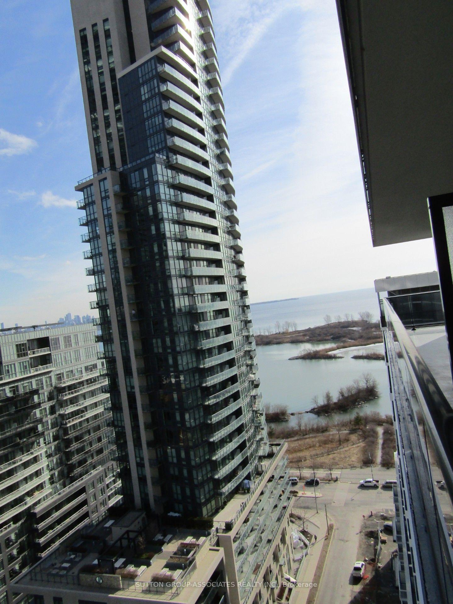 70 Annie Craig Drive 1803 #1803, Toronto — Condo for lease, photo 1