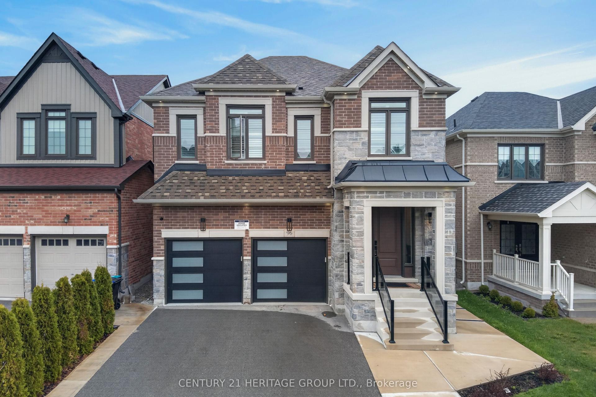 96 Bartram Crescent — photo 1