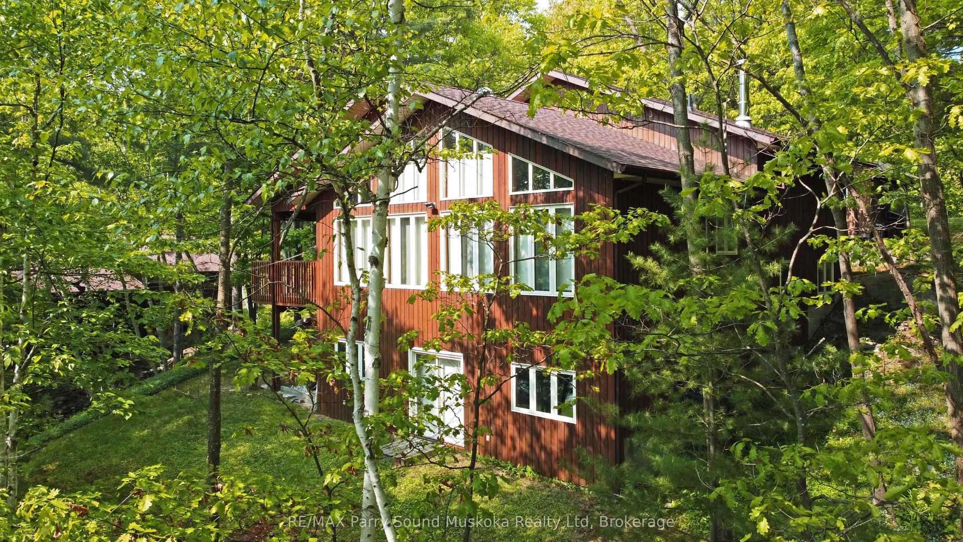 38 Shebeshekong Estates Road S — photo 1