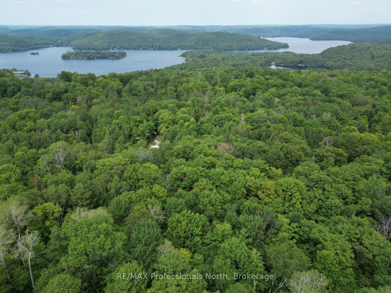 LT 68 PL 581 North Drive, Dysart et al — Land for sale, photo 1