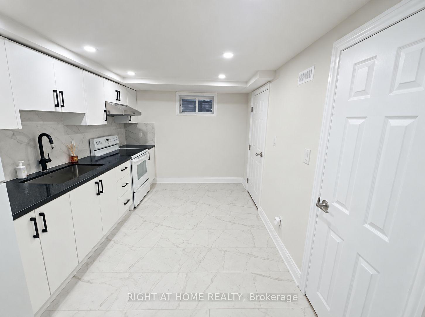 59 Marblemount Crescent LOWER #LOWER, Toronto — Detached for lease, photo 1