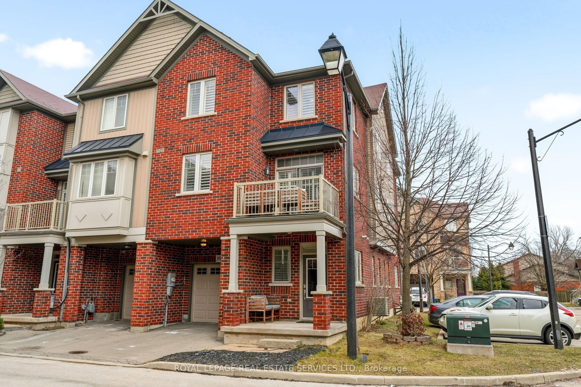 310 Fall Fair Way 39 #39 — photo 1
