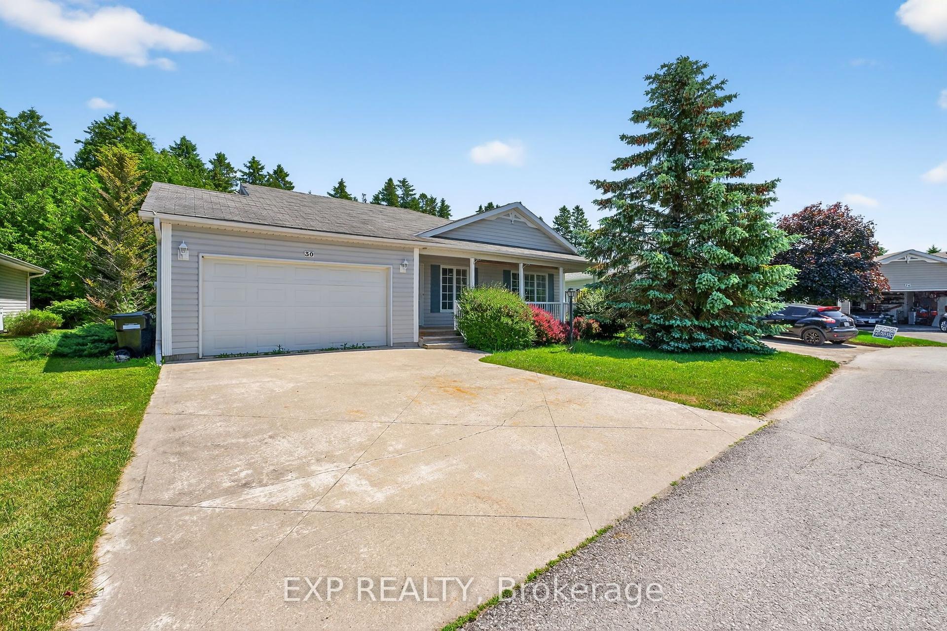 30 Illinois Crescent, Wasaga Beach — Detached for sale, photo 1