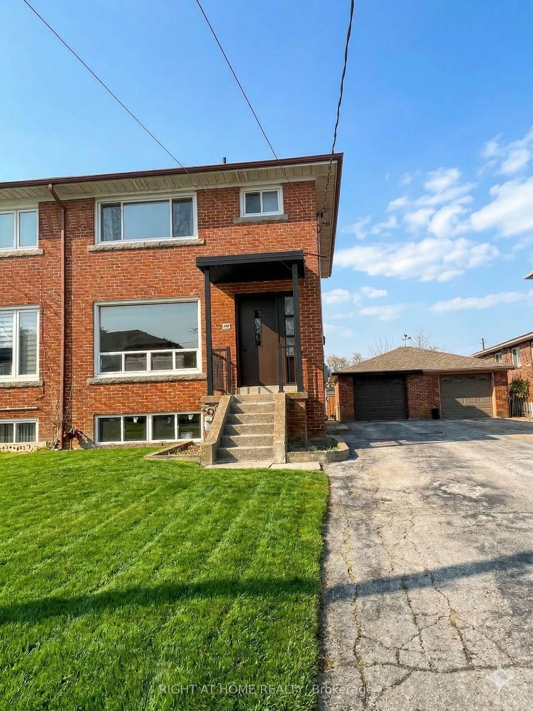 15 Arrowsmith Avenue 1B #1B — photo 1