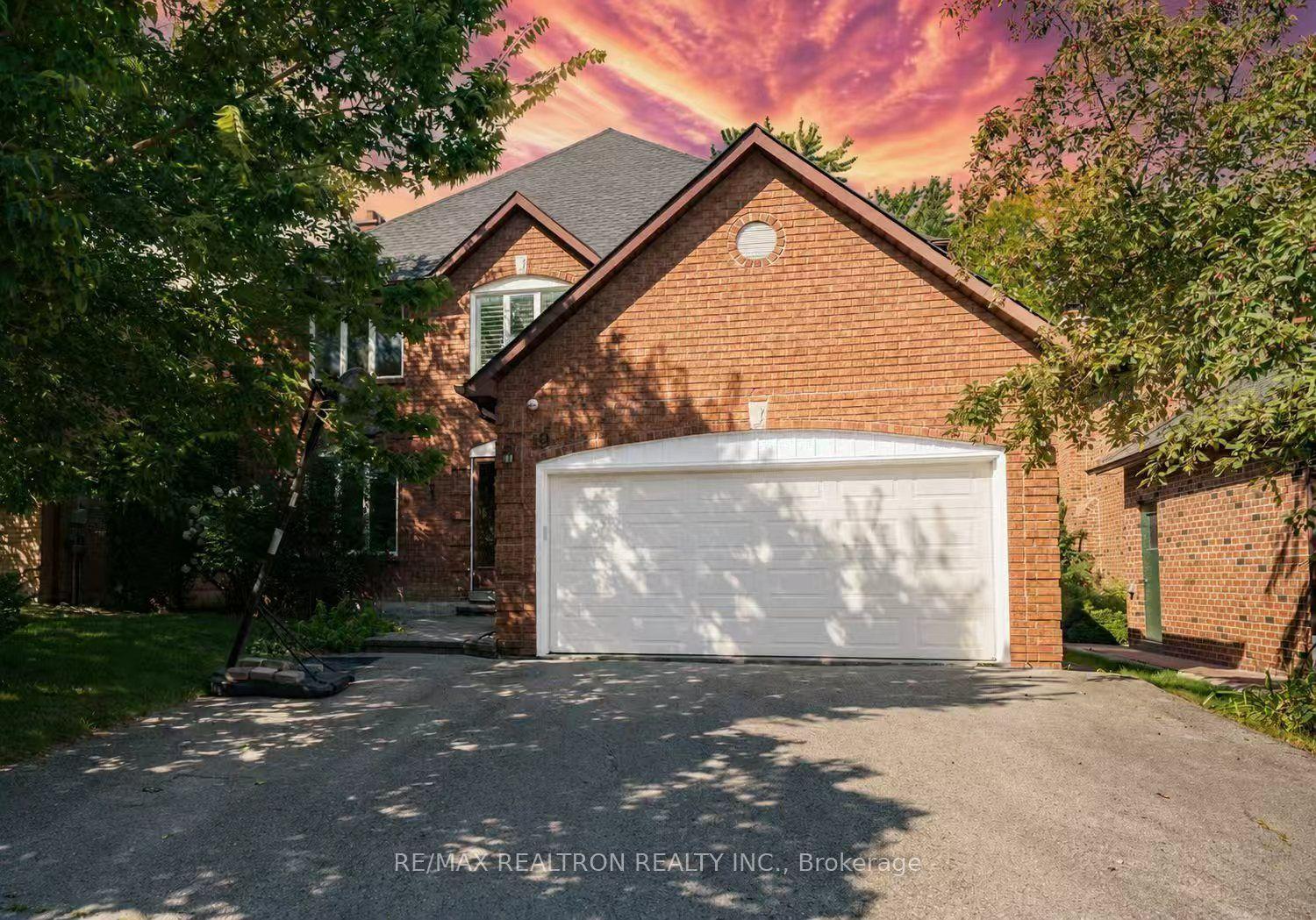 19 Prince Edward Boulevard, Markham — Detached for sale, photo 1