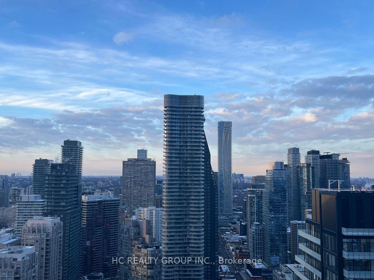 15 Grenville Street 2303 #2303 — photo 1