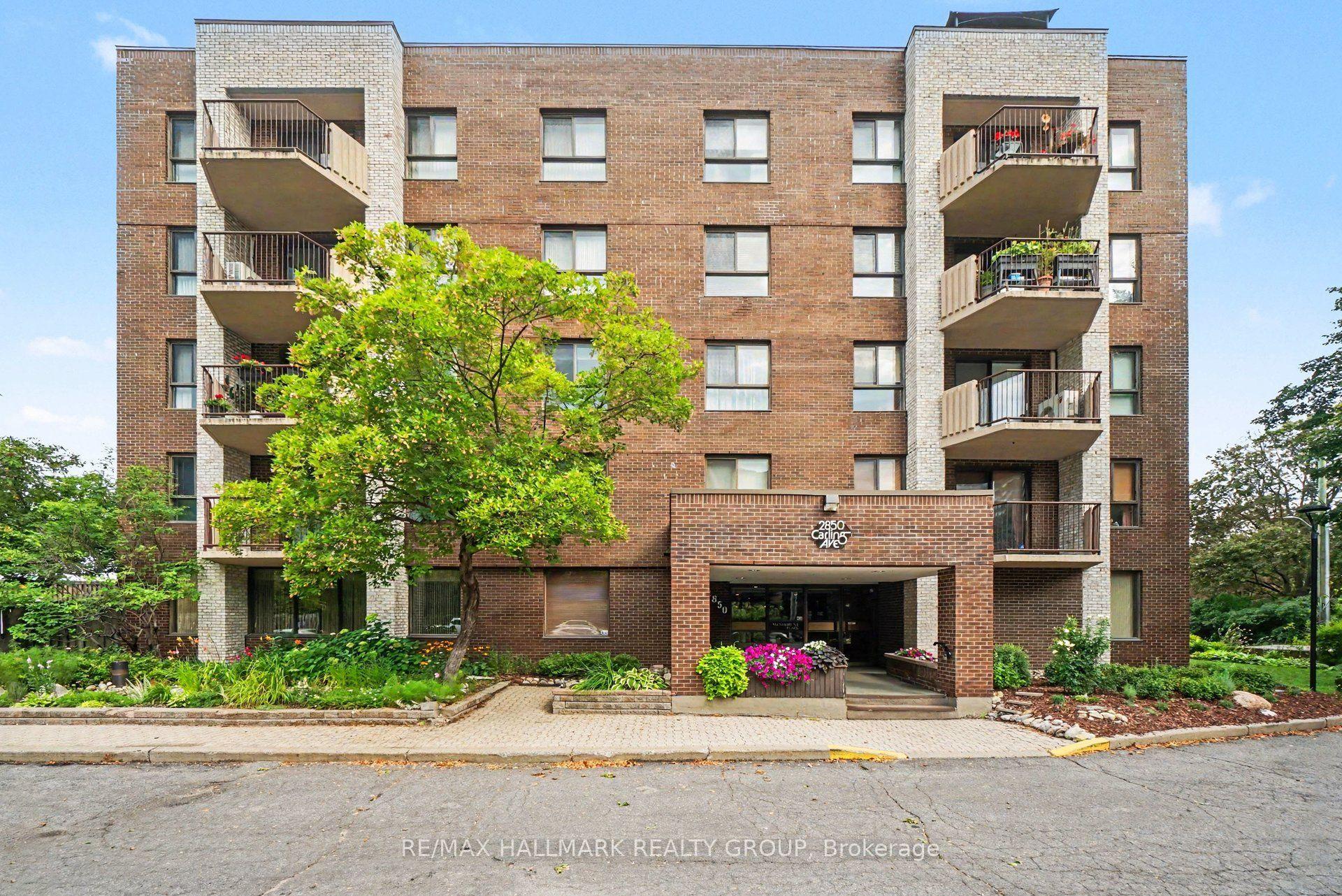 2850 CARLING Avenue 302 #302, Britannia Heights - Queensway Terrace N and Area — Condo for sale, photo 1