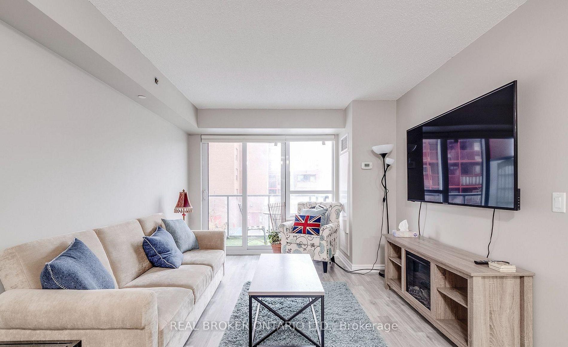 35 Saranac Boulevard 225 #225 — photo 1