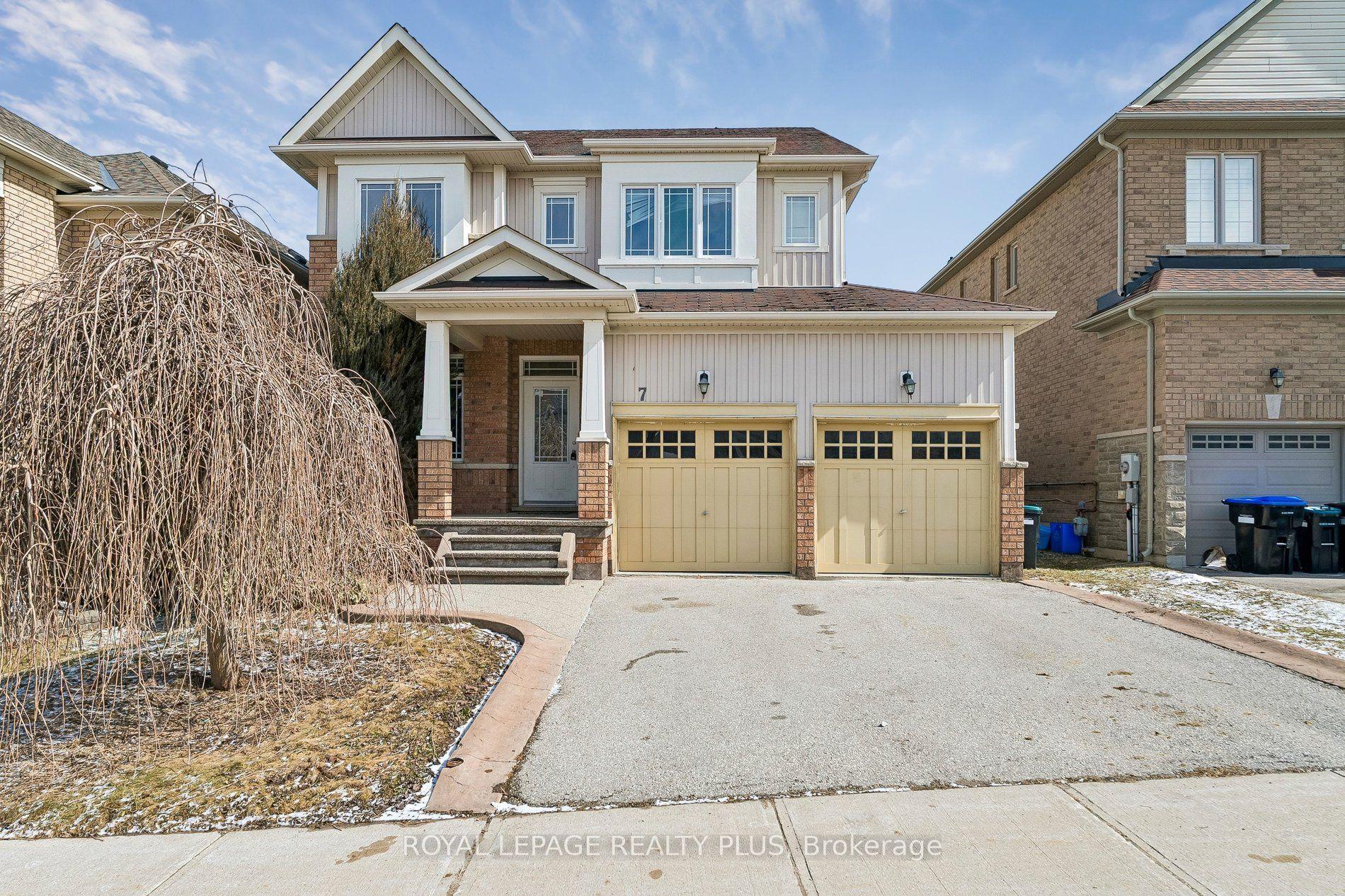 7 West Park Avenue — photo 1