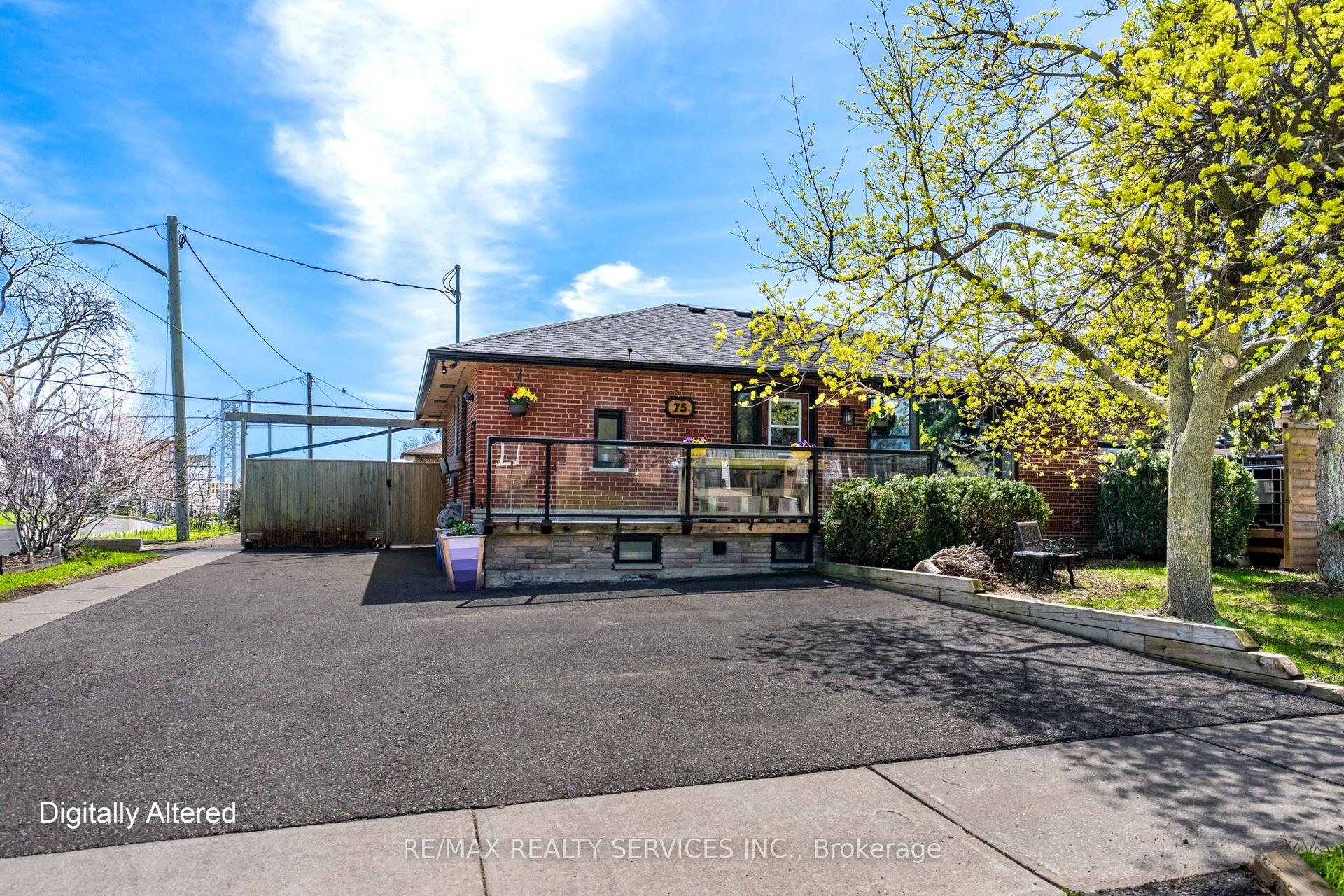 75 Cornwall Road — photo 1