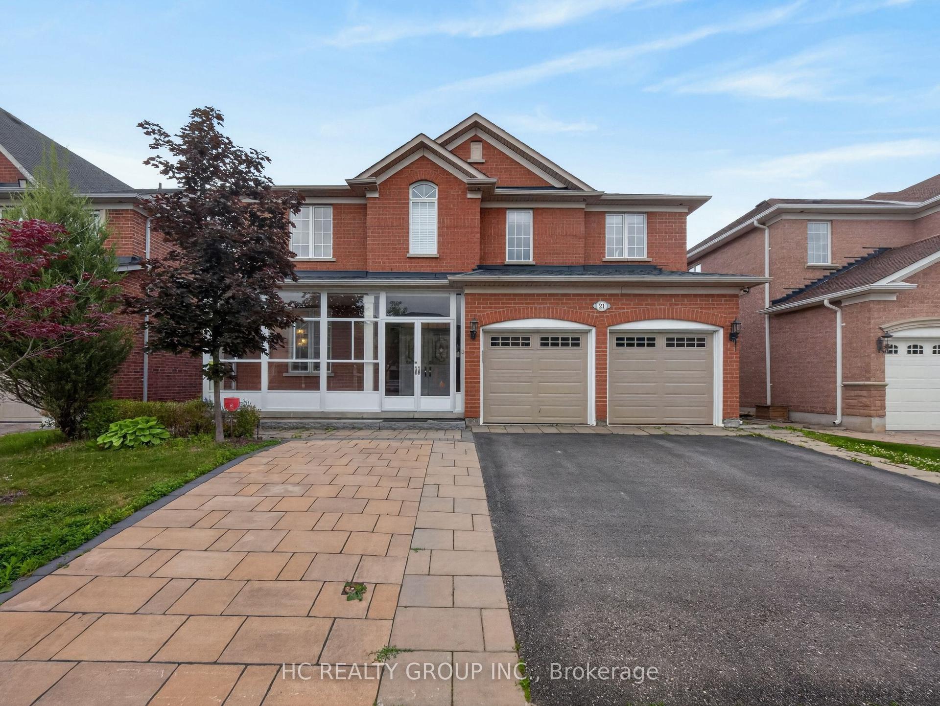 21 Wolf Trail Crescent, Richmond Hill — Detached for sale, photo 1