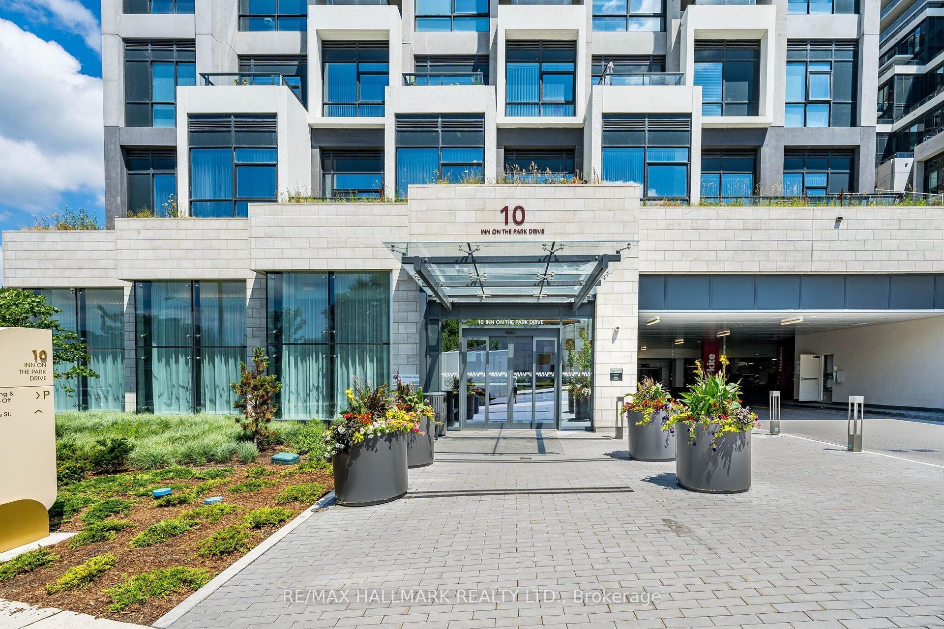 10 Inn on the Park Drive 3109 #3109, Toronto — Condo for lease, photo 1