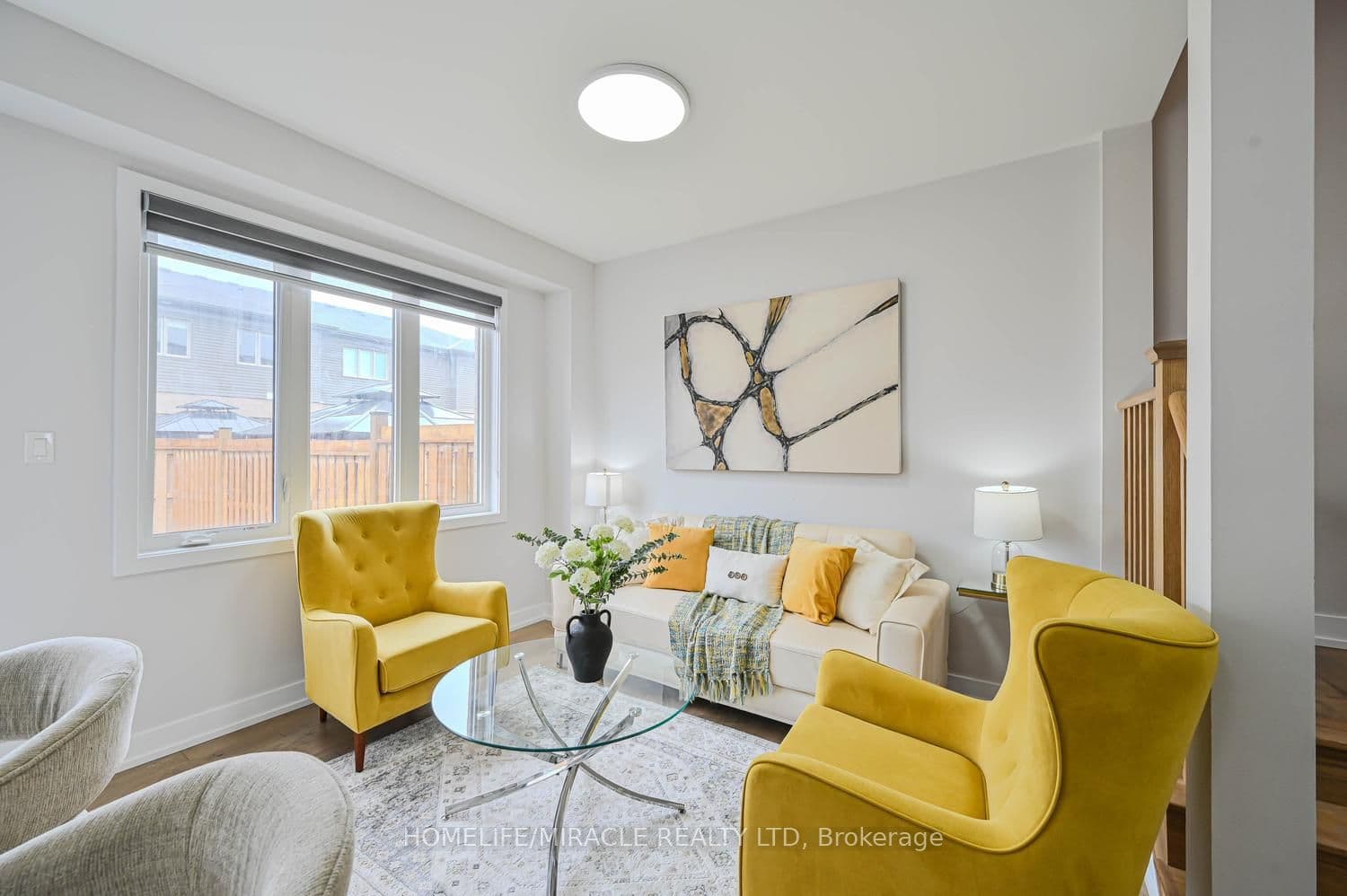 29 Turnberry Lane — photo 1