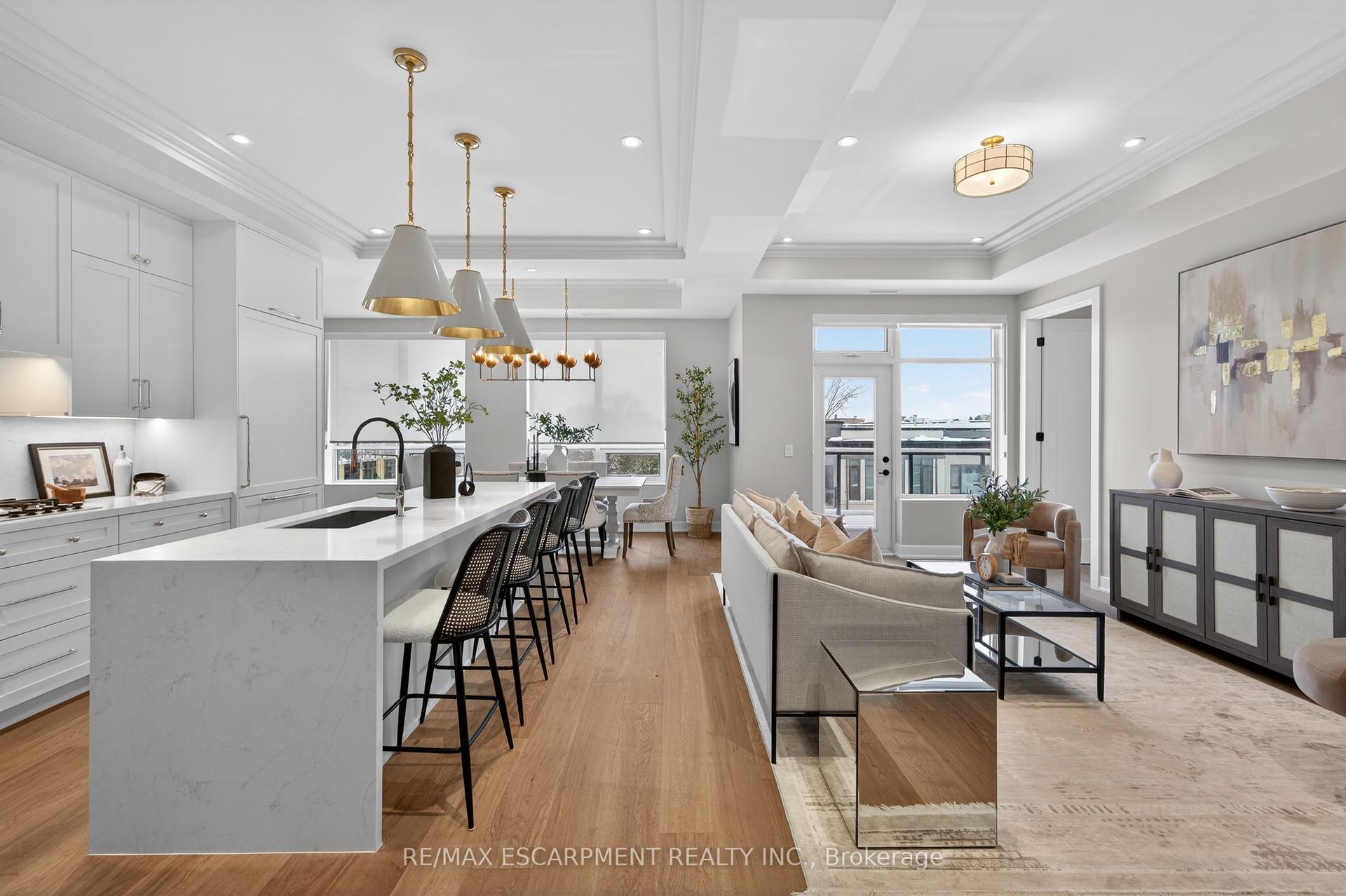 123 Maurice Drive 401 #401 — photo 1