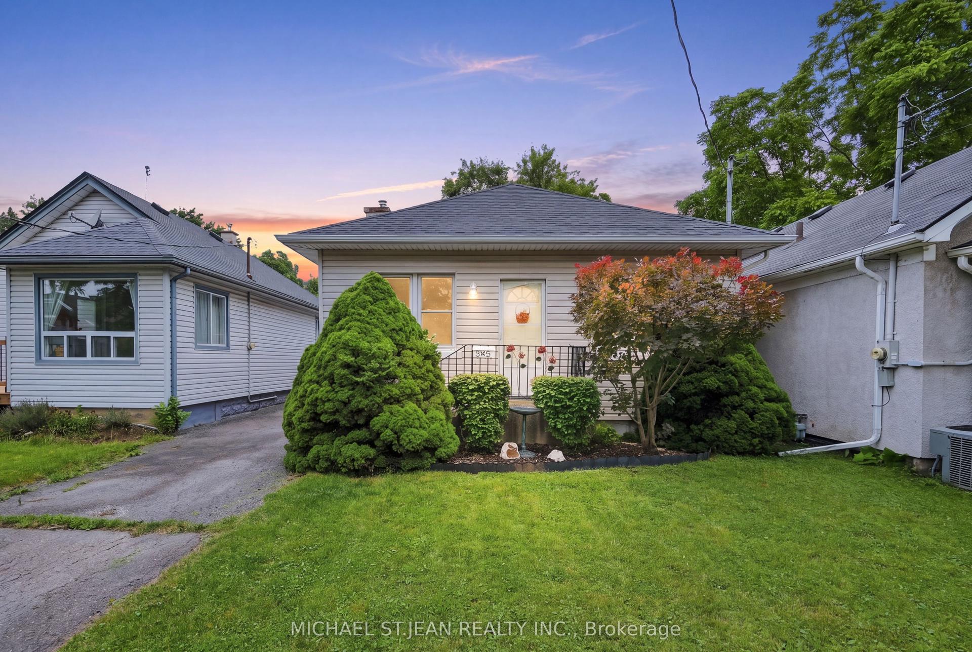 35 Chetwood Street, St. Catharines — Detached for sale, photo 1