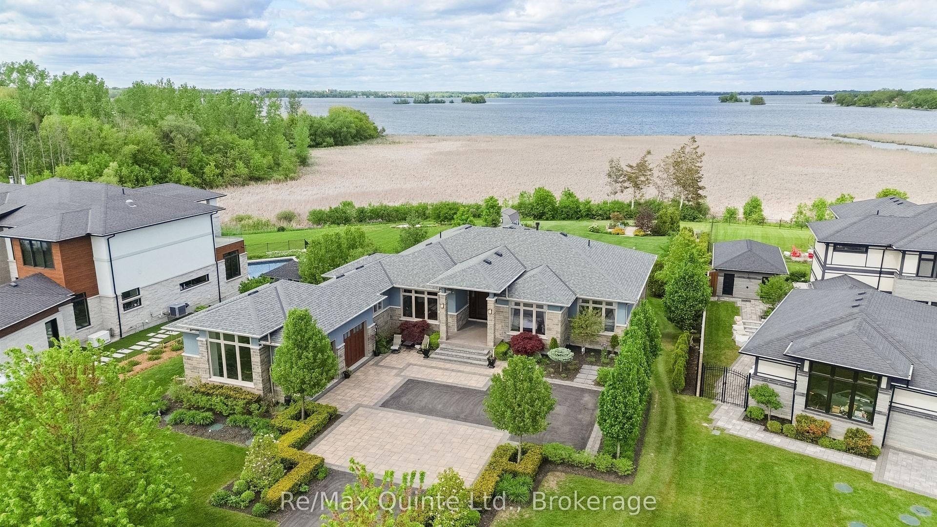 89 Navigation Drive — photo 1
