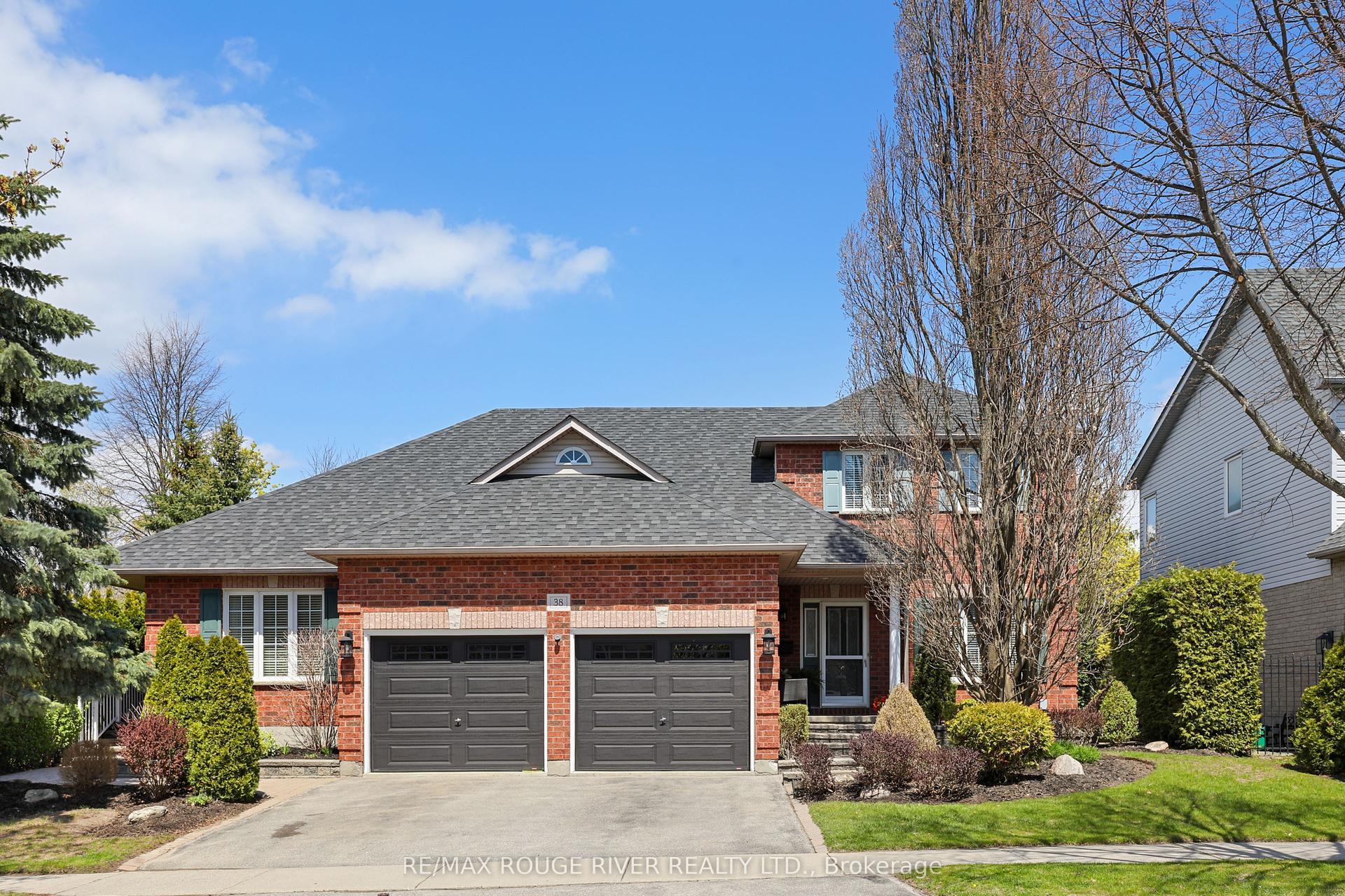 38 Worthington Drive — photo 1