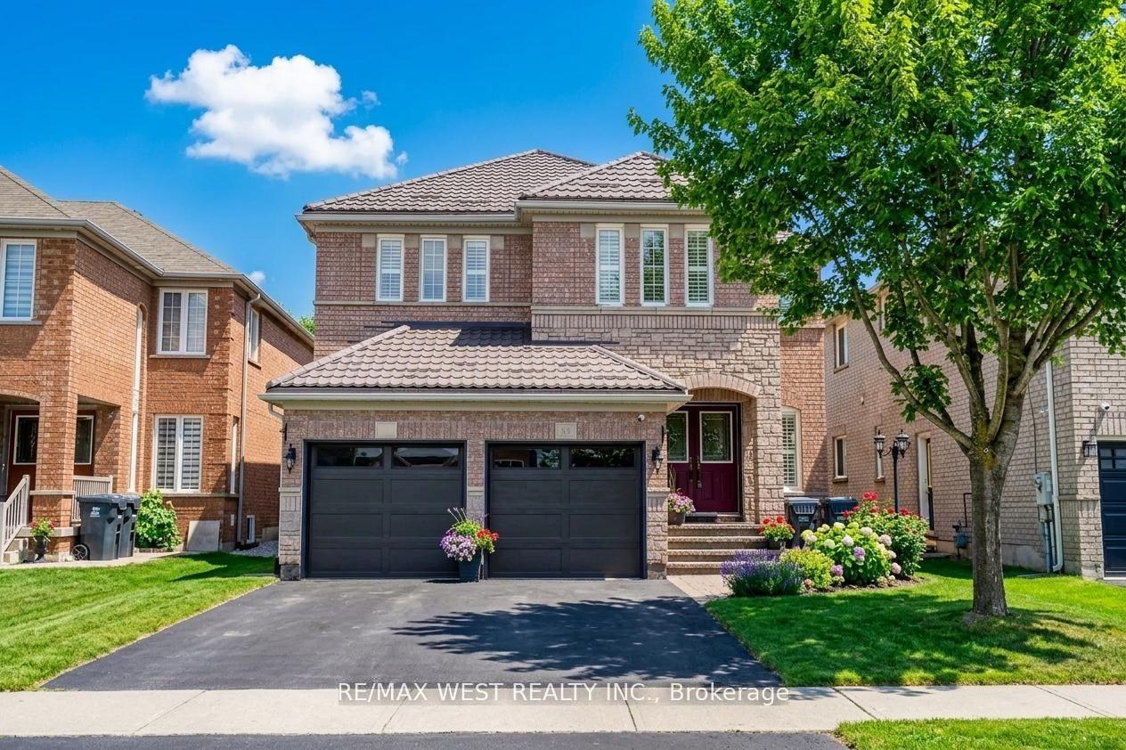 38 Bottlebrush Drive — photo 1