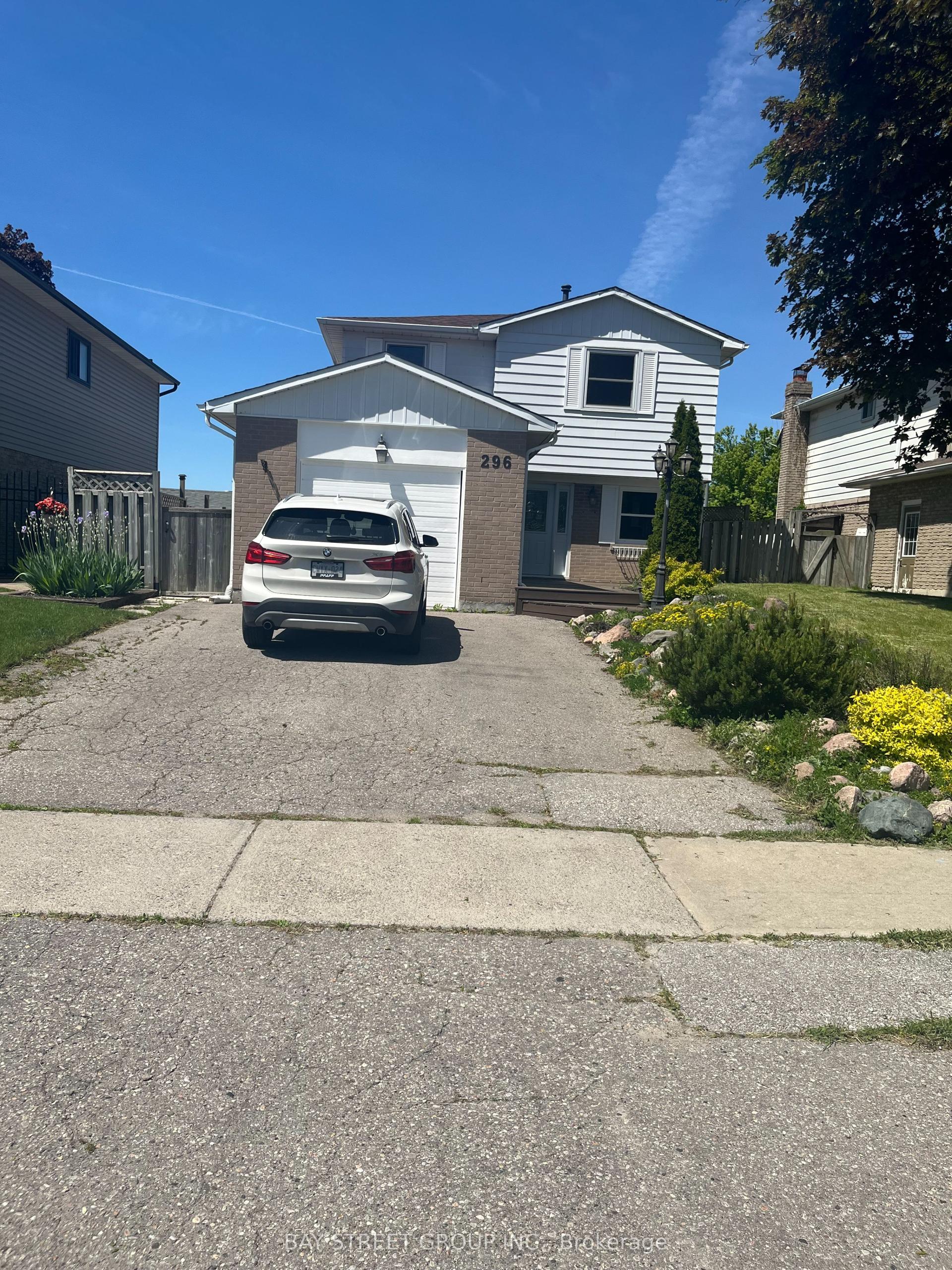 296 Killdeer Street E — photo 1