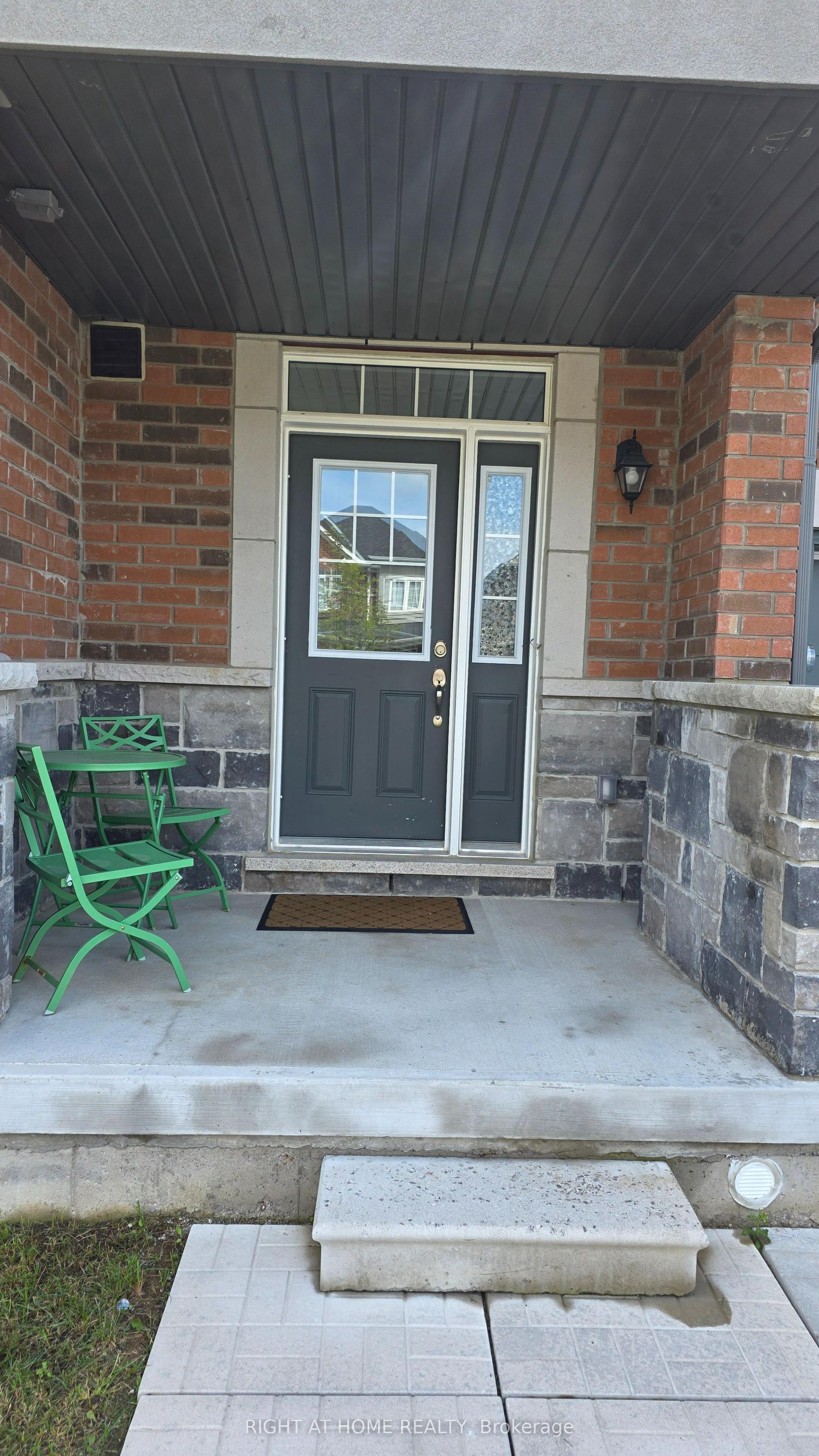 2257 Grainger Loop, Innisfil — Townhouse for lease, photo 1