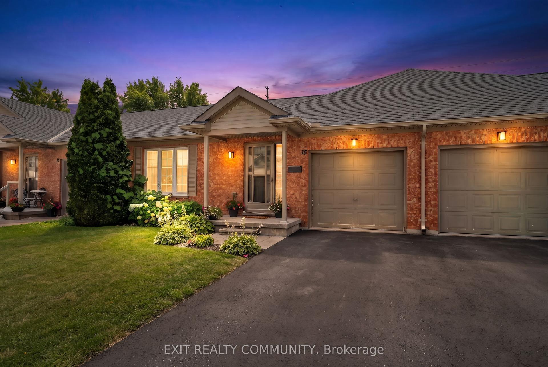 601 Grenfell Drive 15 #15, London North — Condo Town for sale, photo 1