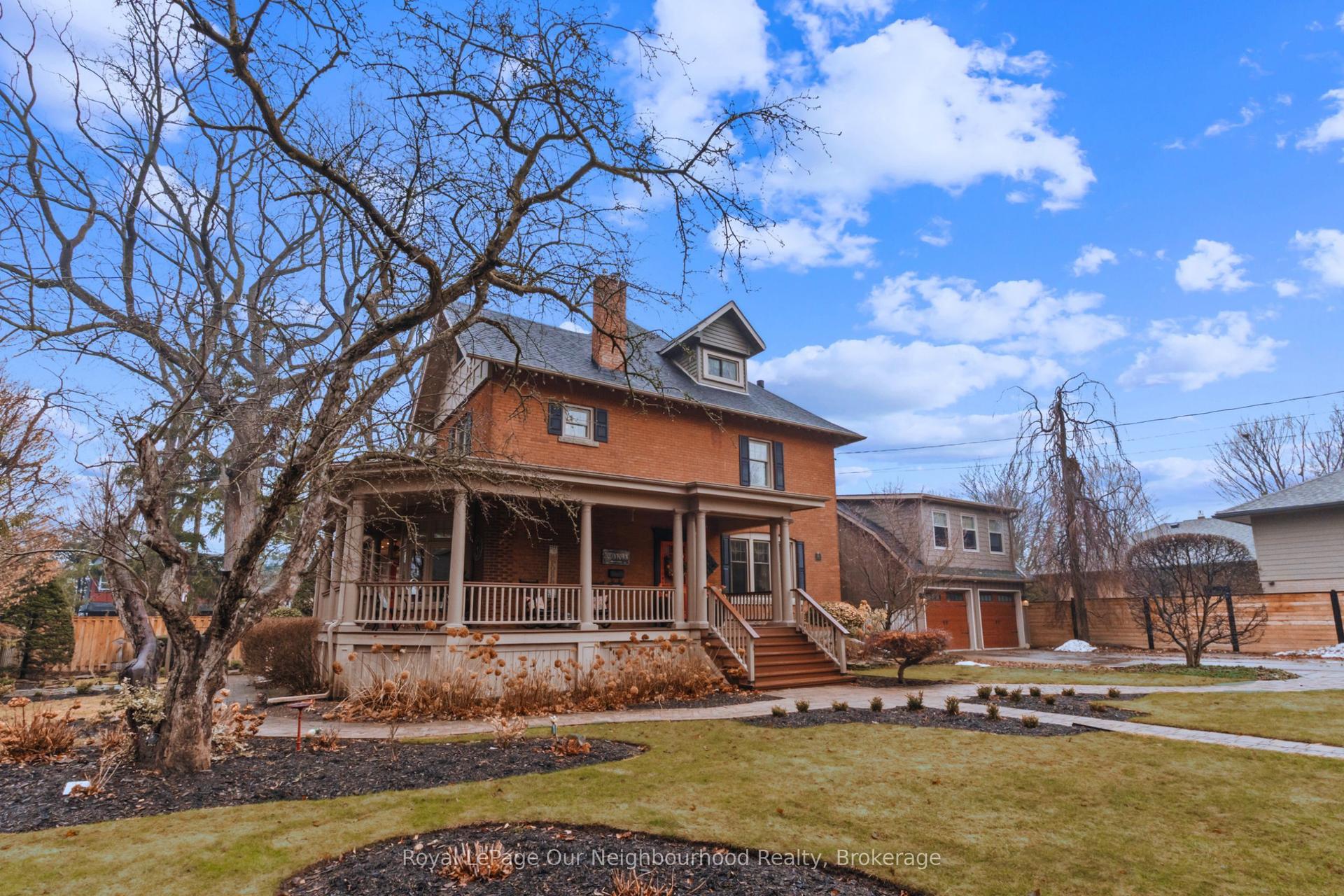 305 Trent Street W — photo 1