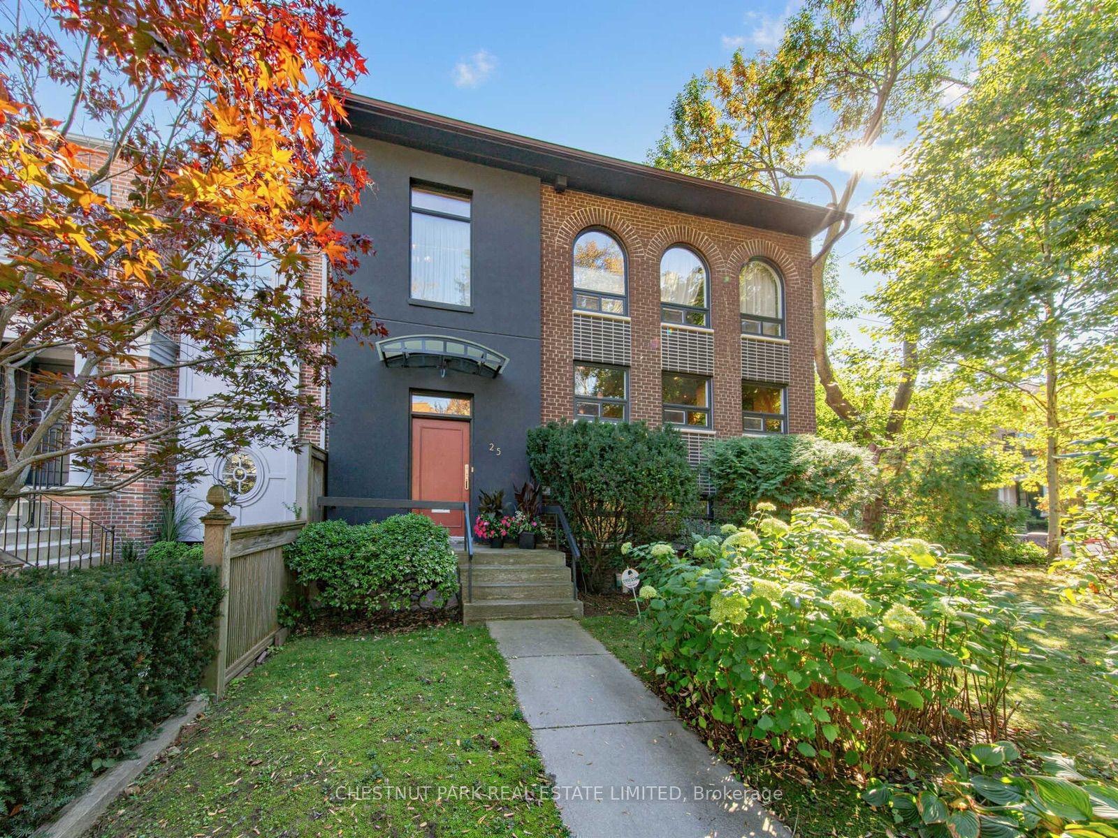 25 Clarendon Avenue, Toronto — Detached for lease, photo 1