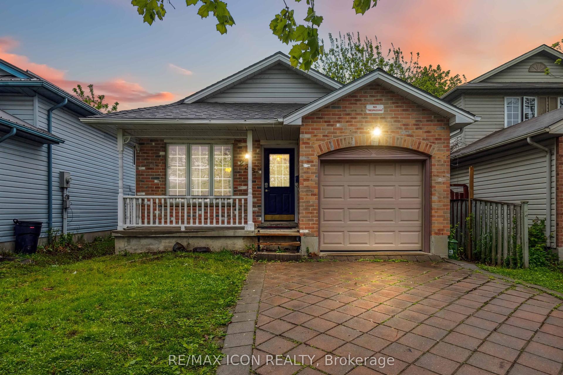 238 Fleming Drive — photo 1