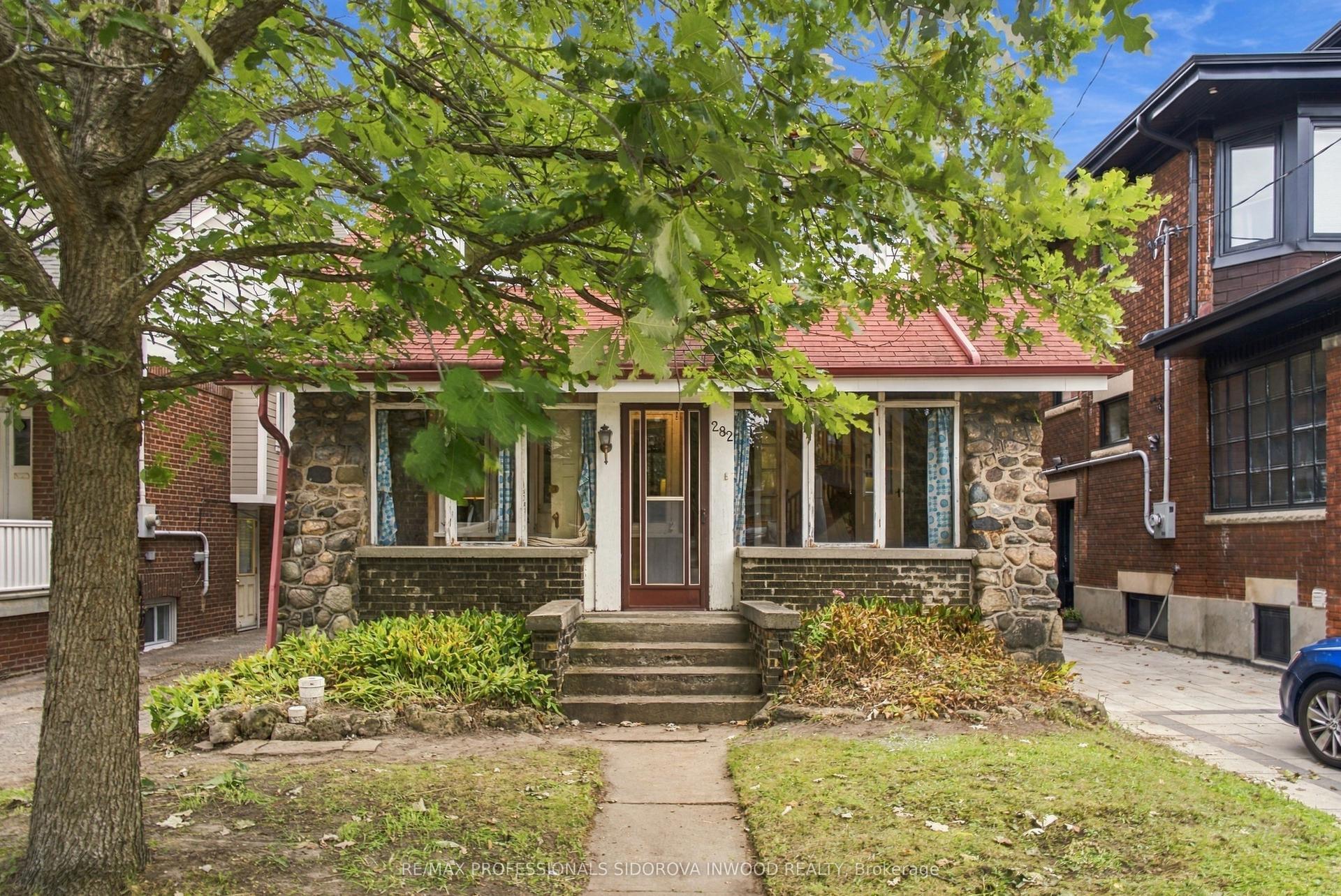 282 Kennedy Avenue, Toronto — Detached for sale, photo 1