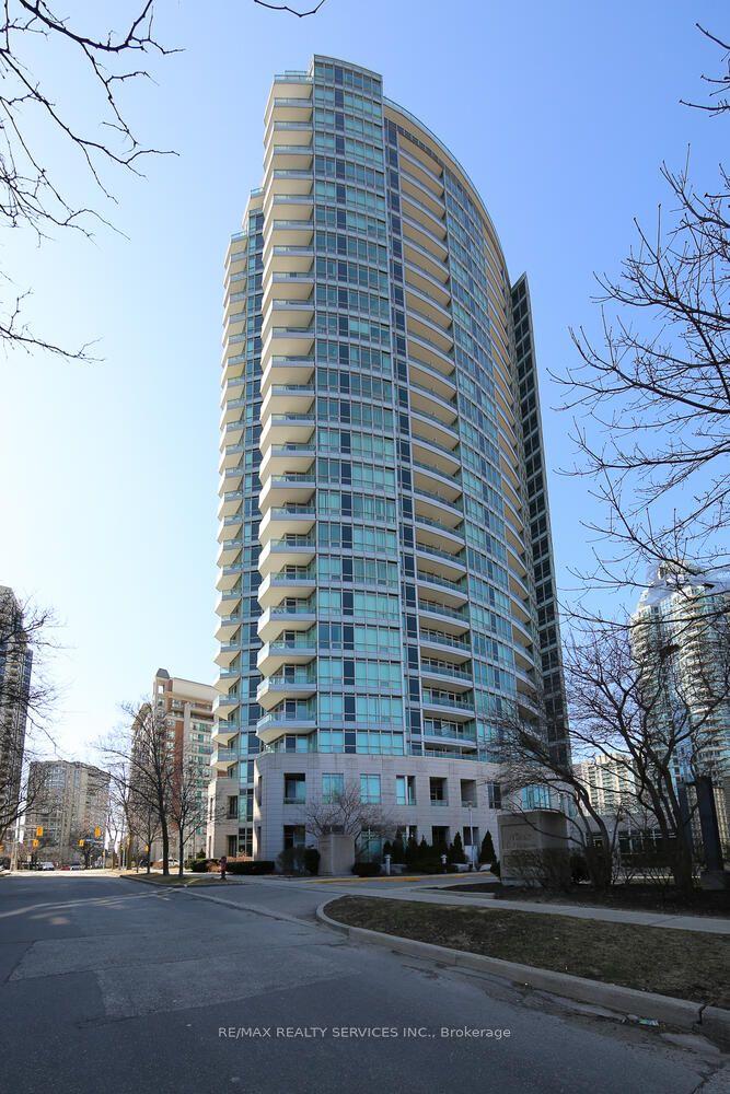 60 Byng Avenue 1215 #1215 — photo 1