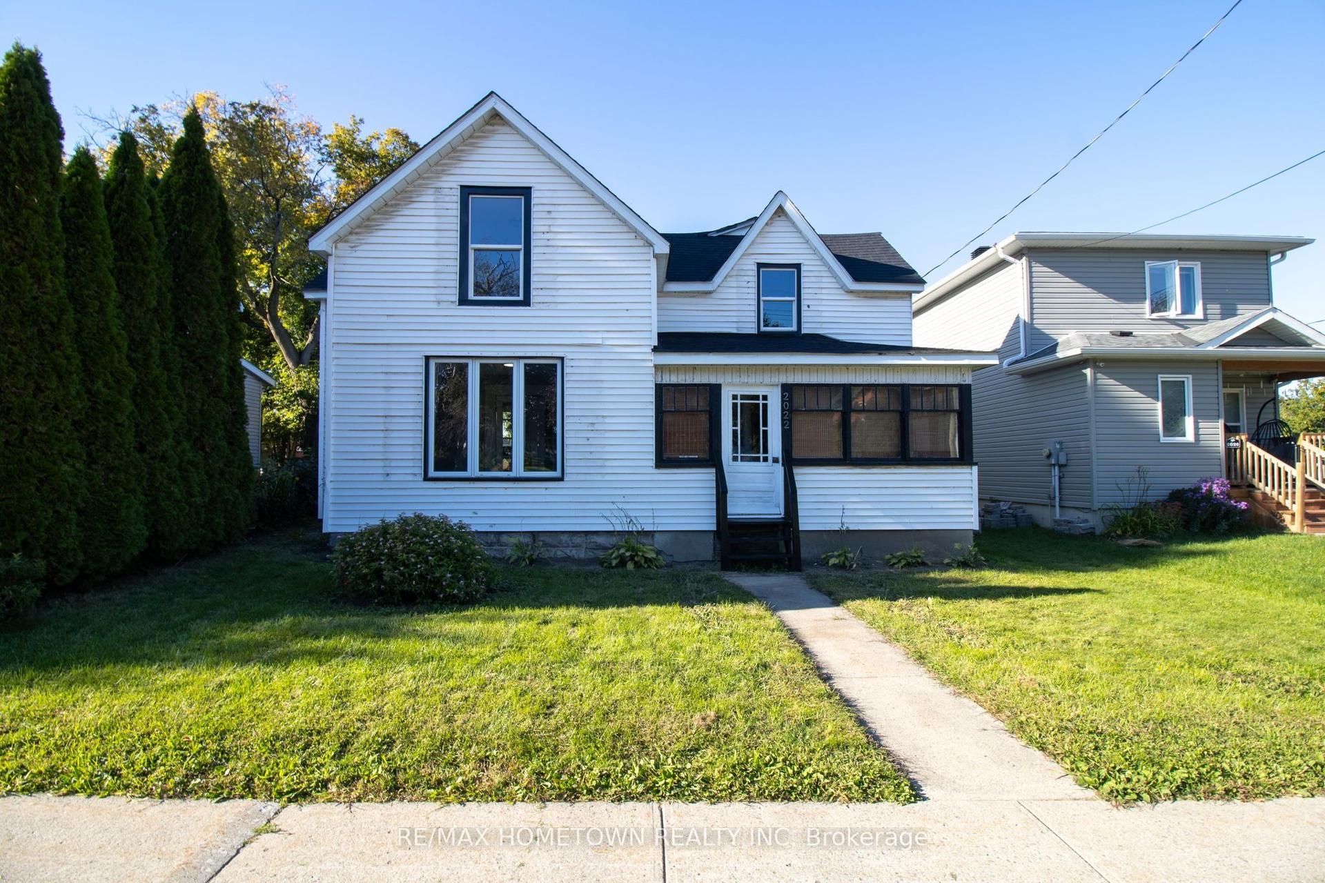 2022 Dundas Street N, Edwardsburgh/Cardinal — Detached for sale, photo 1