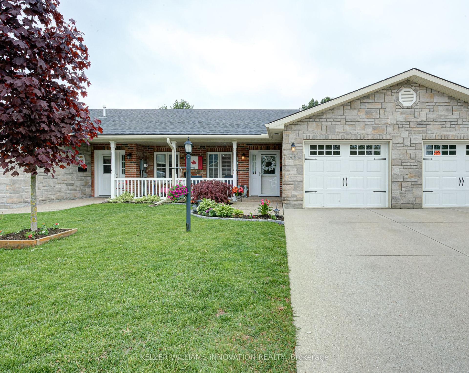 51 Devon Drive, South Huron — Townhouse for sale, photo 1