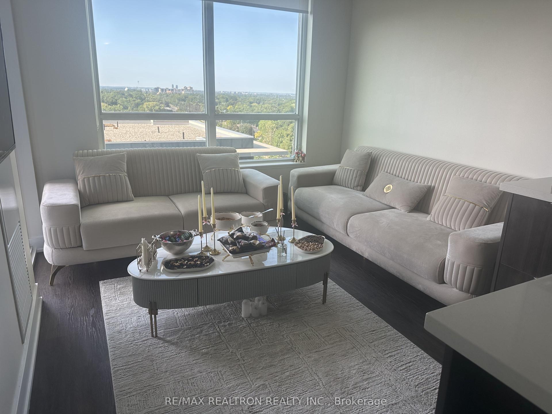 2 Teagarden Court 902 #902, Toronto — Condo for lease, photo 1