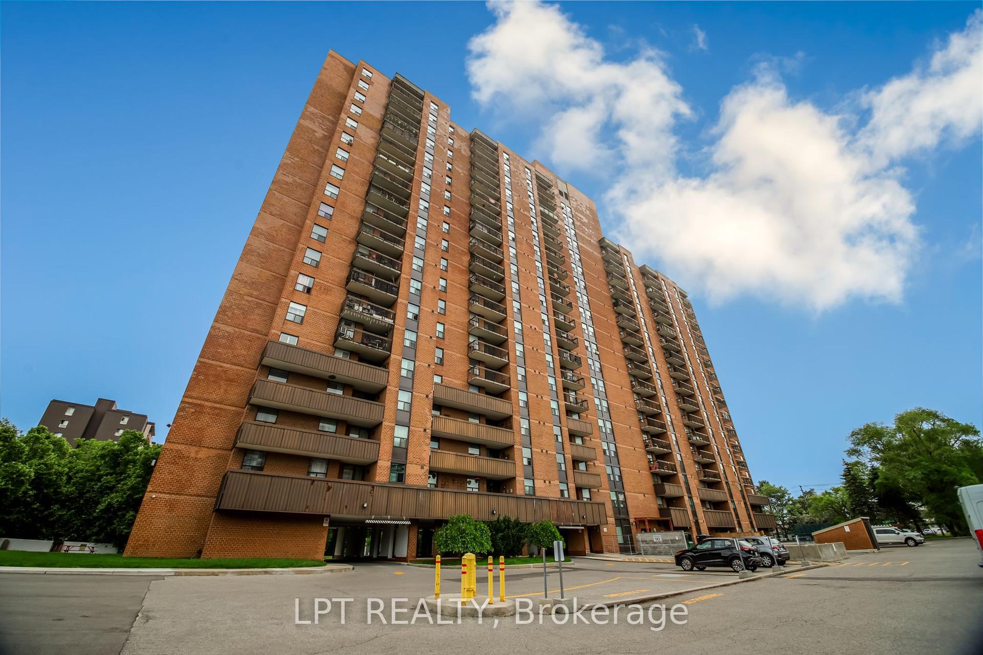 90 Ling Road 209 #209 — photo 1