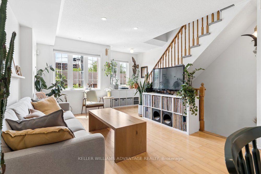 12 Connolly Street — photo 1