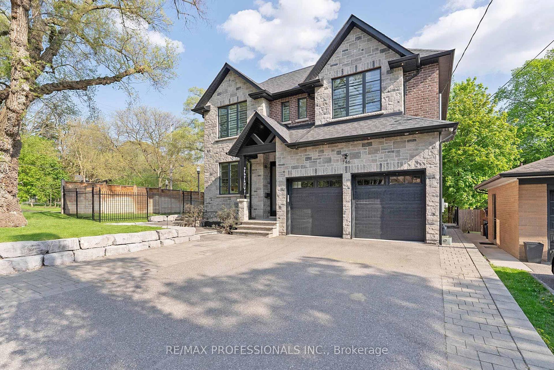 146 Thompson Avenue, Toronto — Detached for sale, photo 1