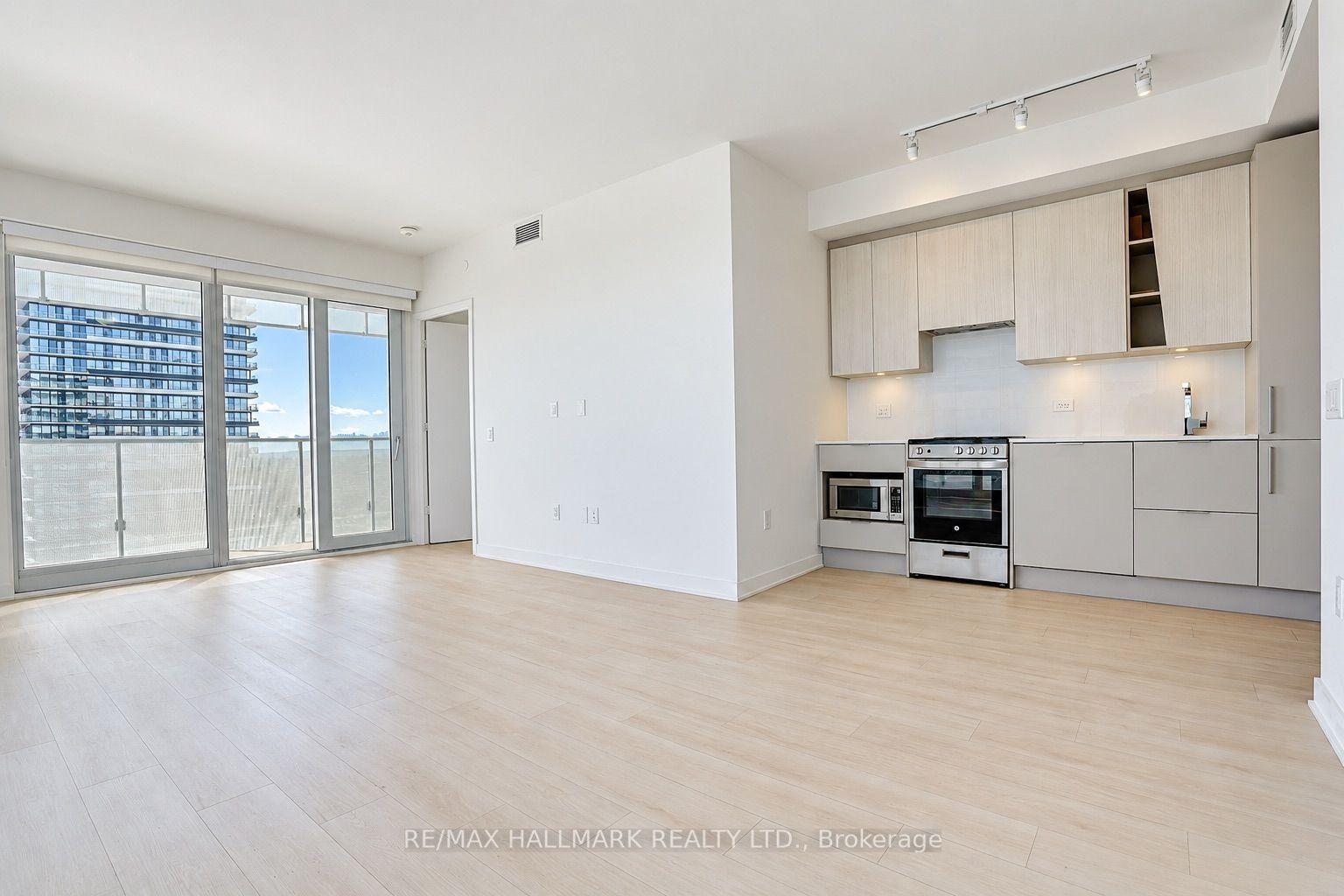 3900 Confederation Parkway 5504 #5504, Mississauga — Condo for lease, photo 1