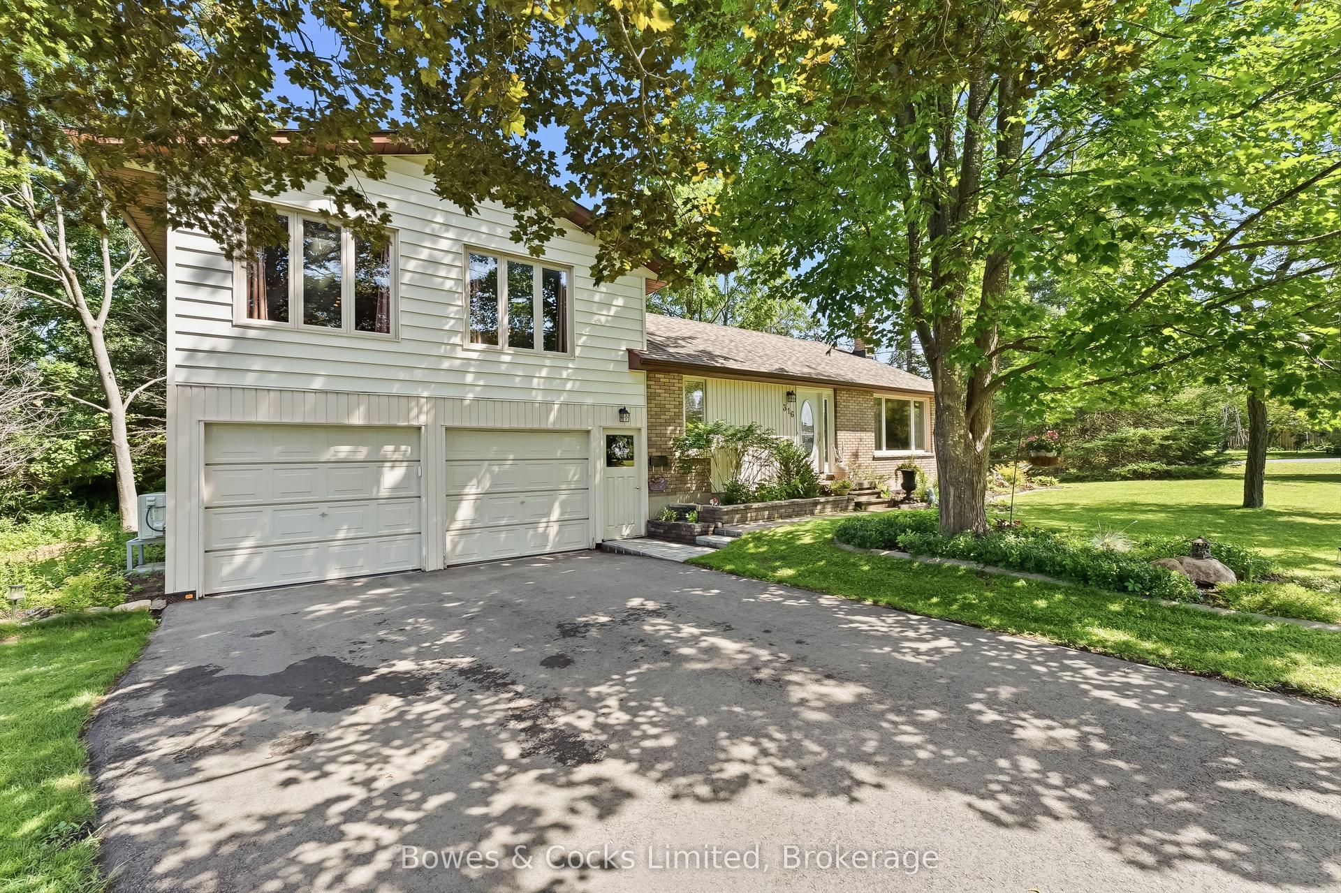 316 Leon Avenue, Selwyn — Detached for sale, photo 1