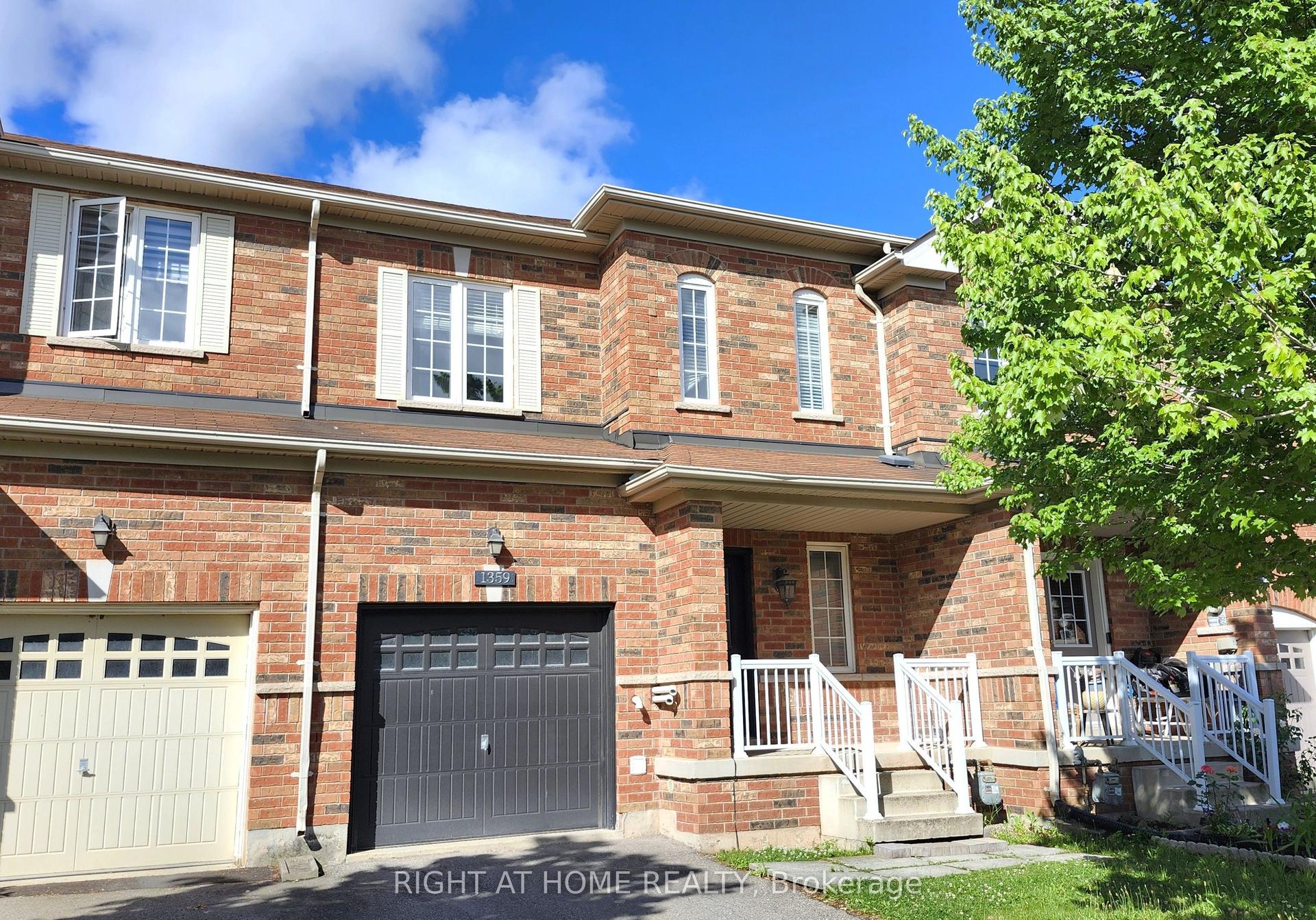 1359 Kestell Boulevard — photo 1