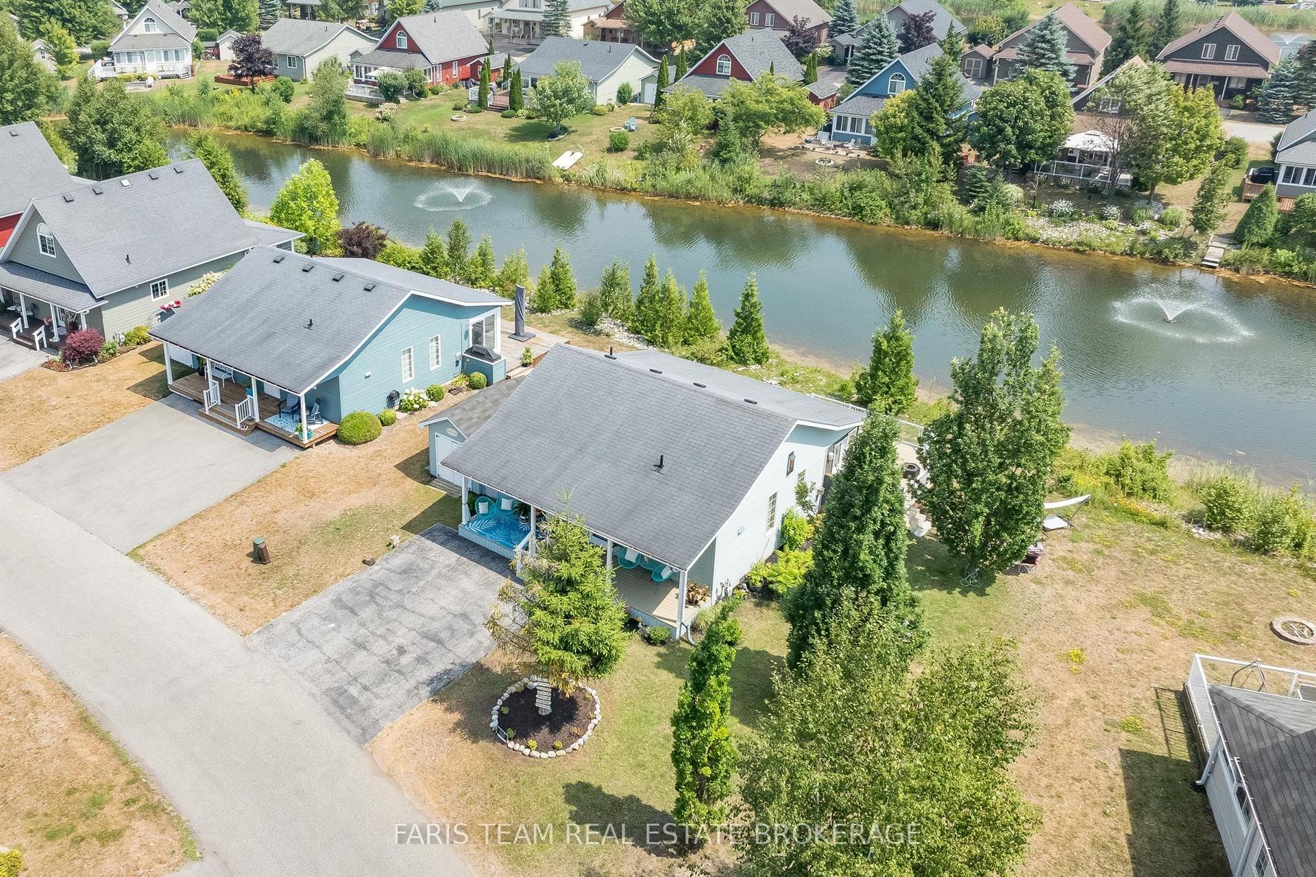 3 Awenda Avenue, Wasaga Beach — Detached for sale, photo 1