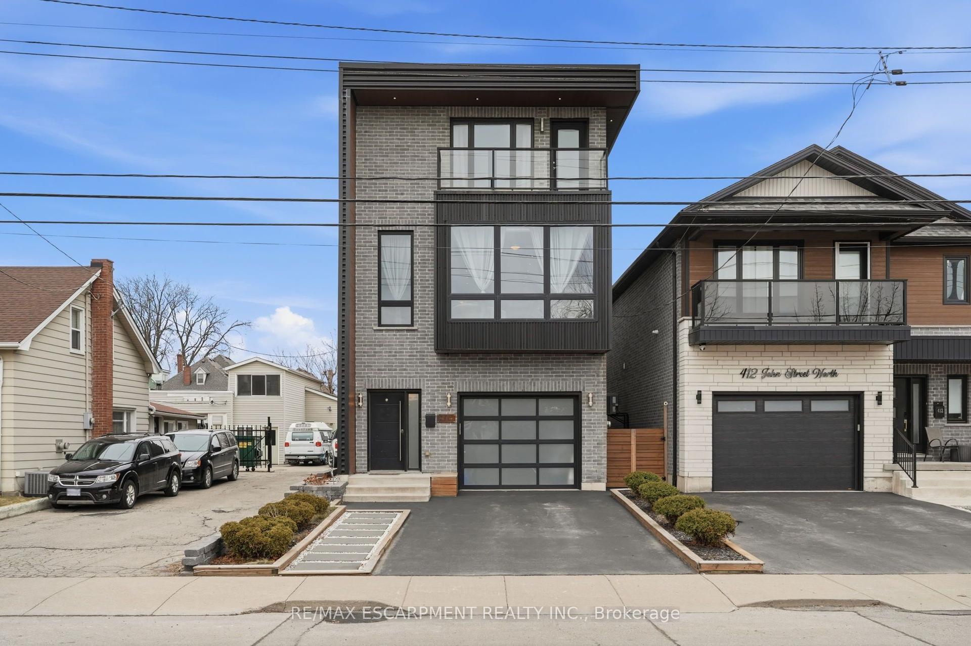 414 JOHN Street — photo 1