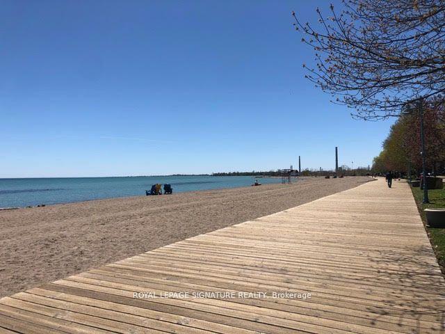 20 Kew Beach Avenue Upper #Upper — photo 1