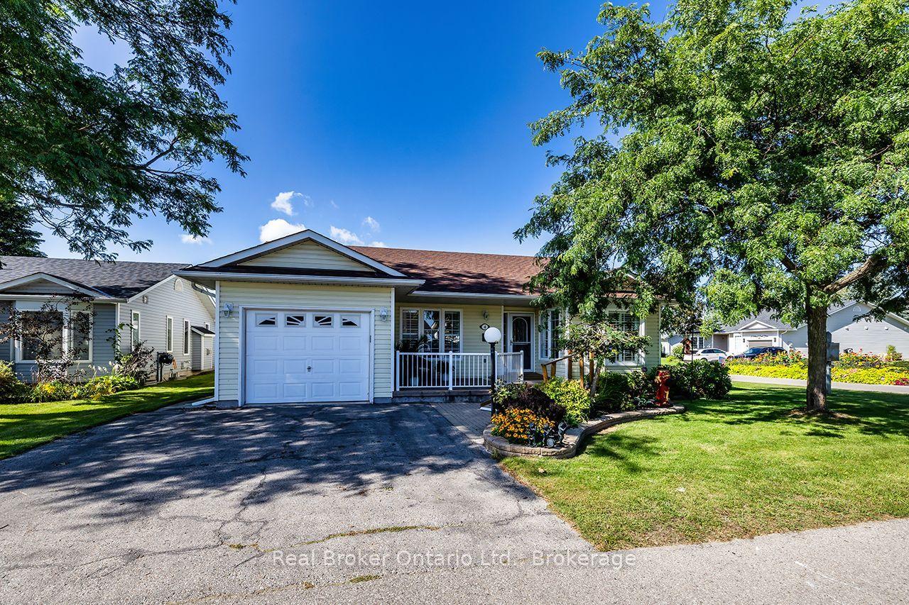 4 Birch Tree Lane, Clarington — Detached for sale, photo 1